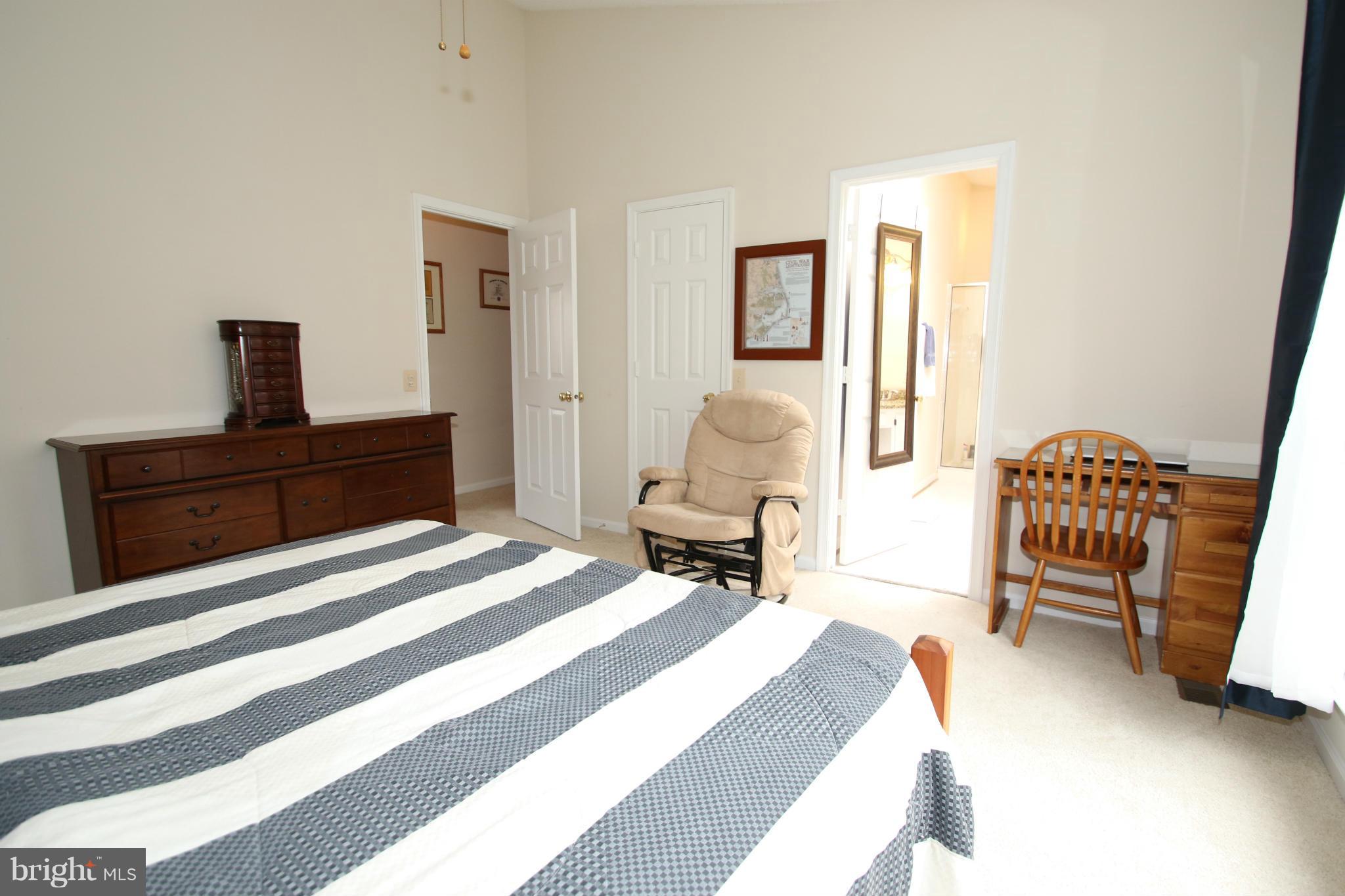 WOODSTONE - Residential