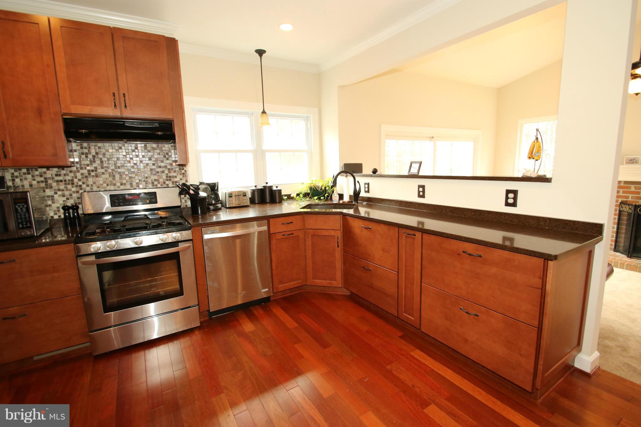 WOODSTONE - Residential