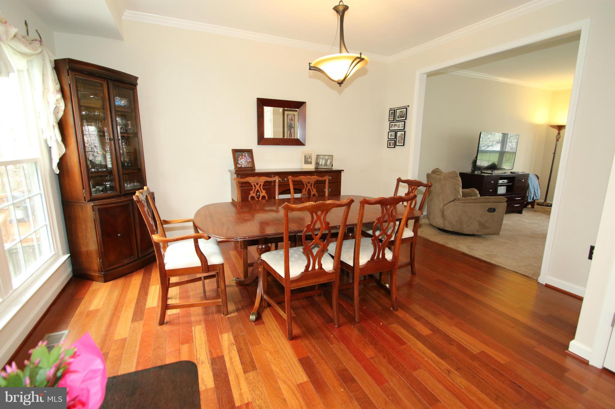 WOODSTONE - Residential