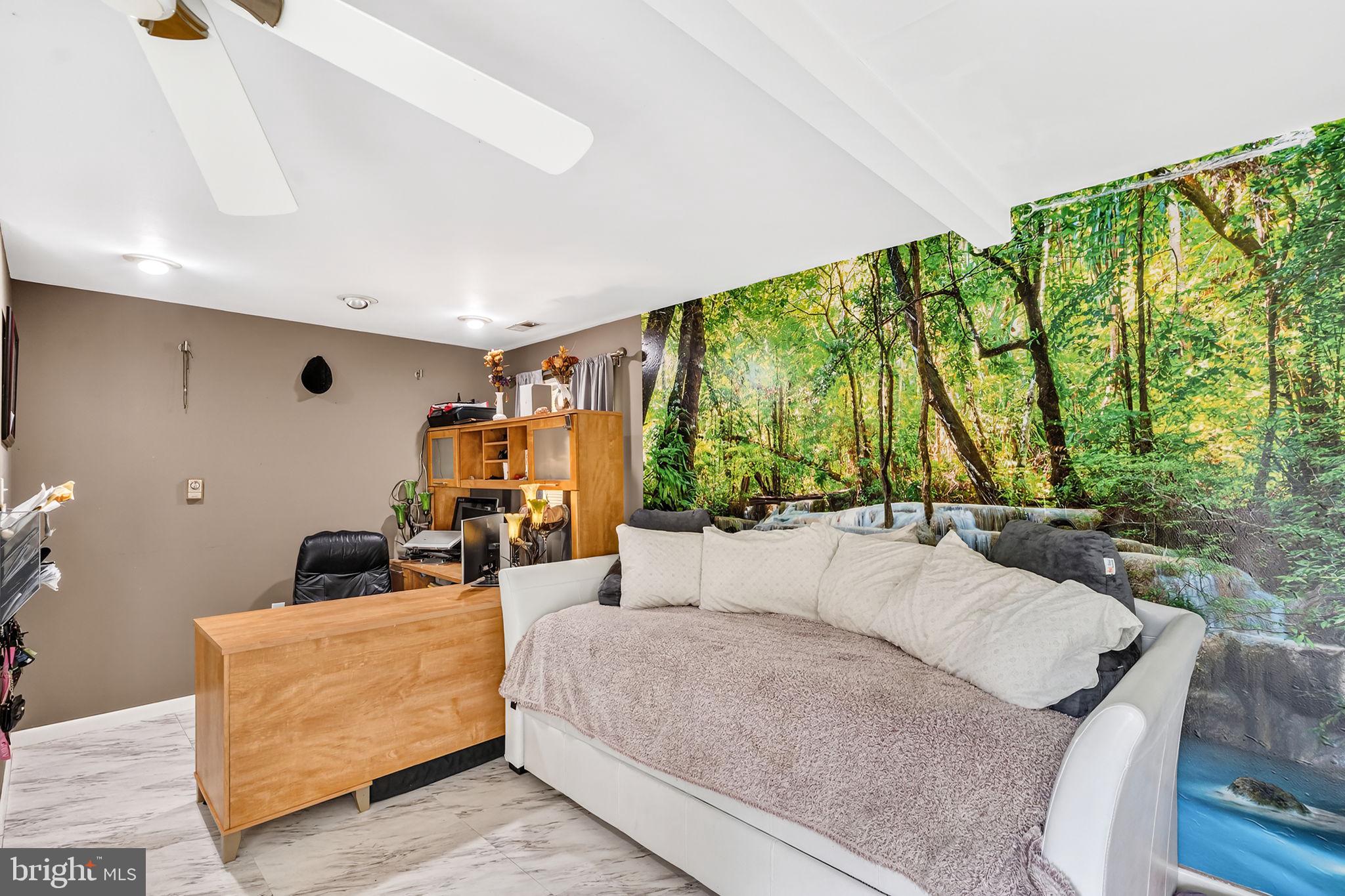 ROMANCOKE ON THE BAY - Residential