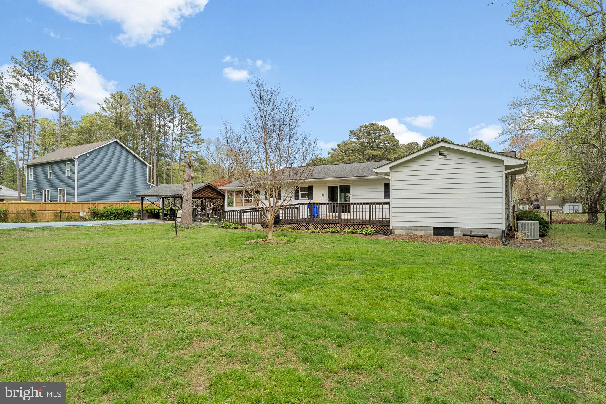 ROMANCOKE ON THE BAY - Residential