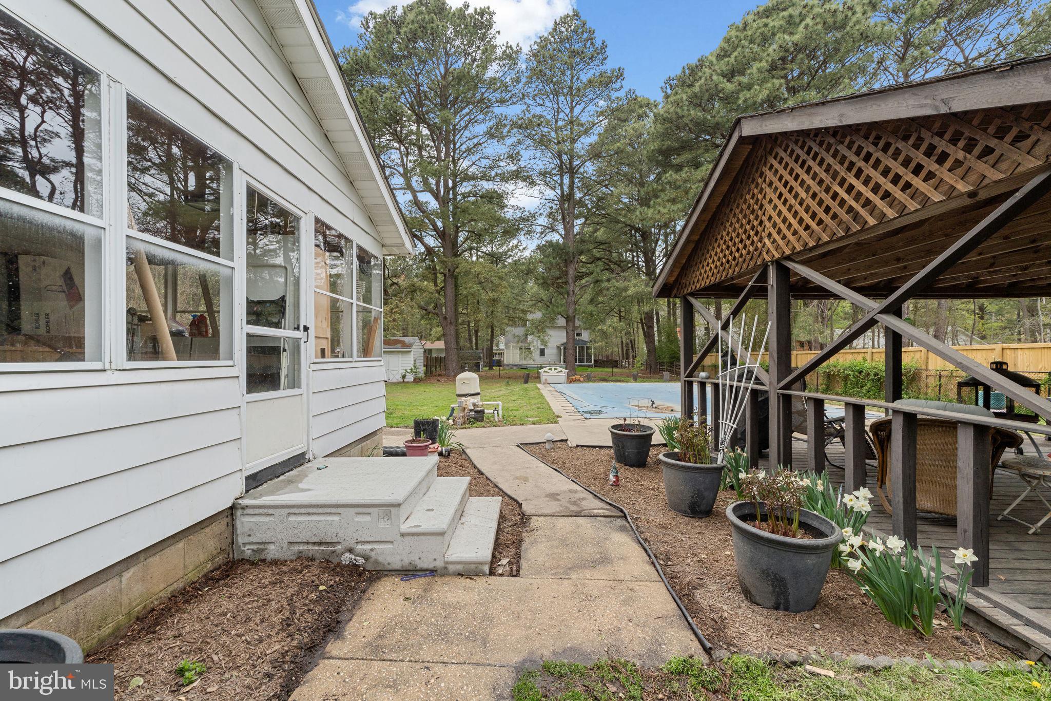 ROMANCOKE ON THE BAY - Residential