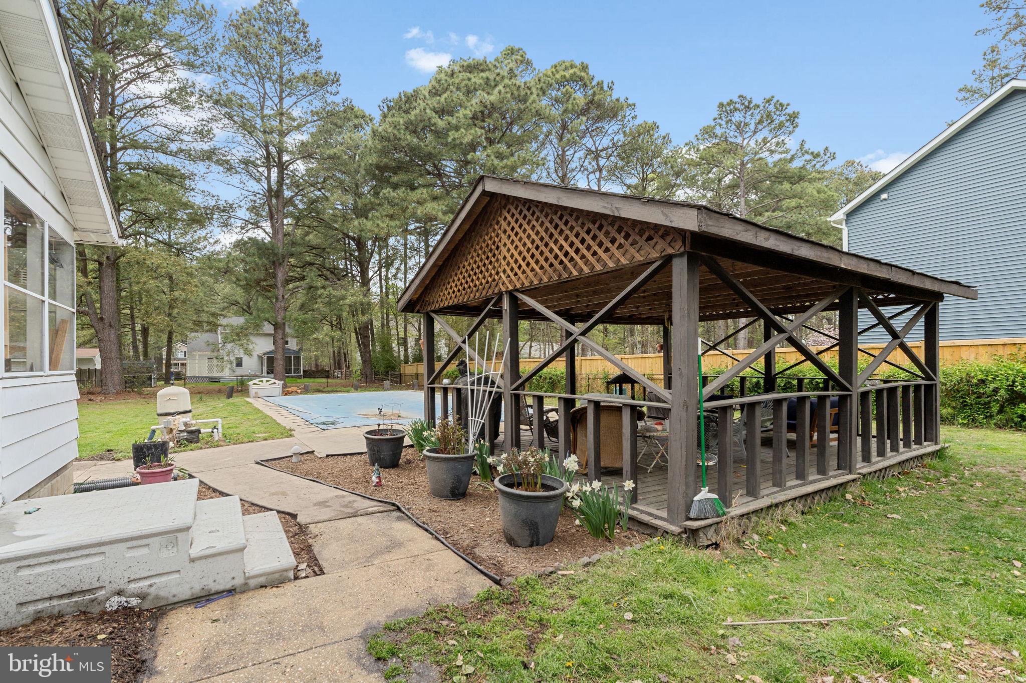 ROMANCOKE ON THE BAY - Residential