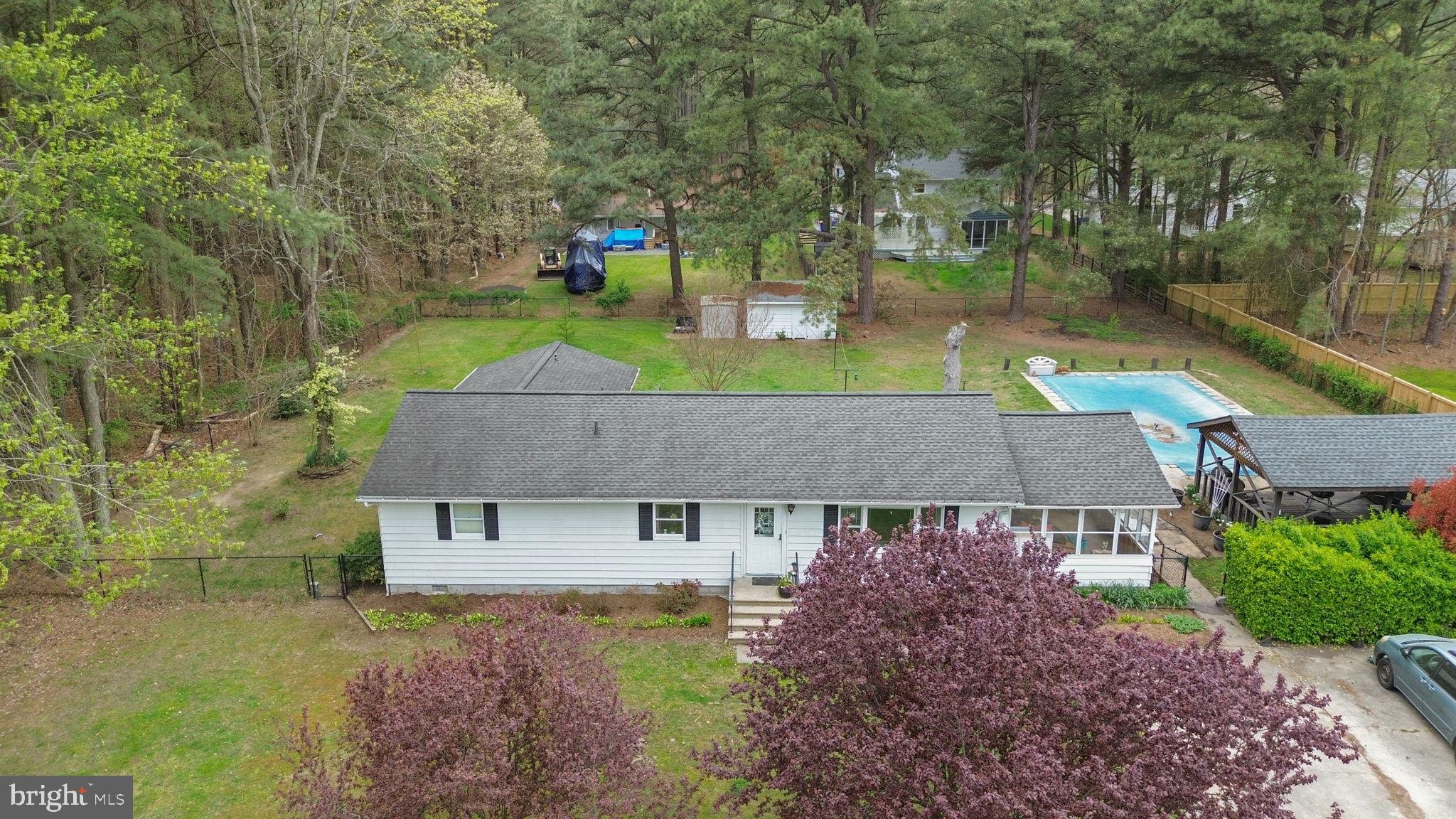 ROMANCOKE ON THE BAY - Residential