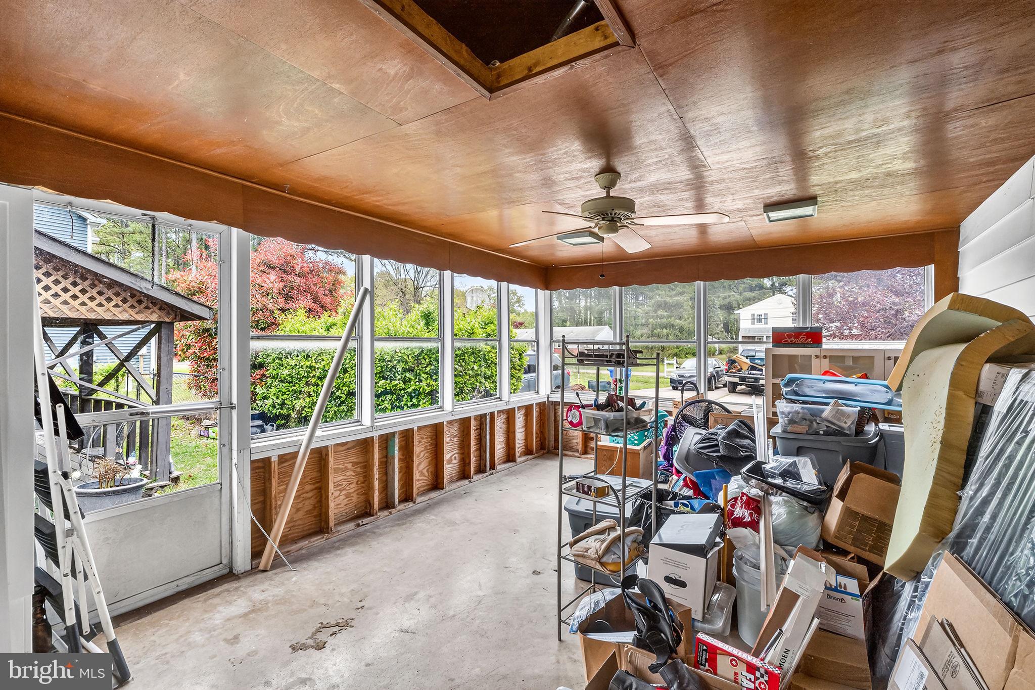 ROMANCOKE ON THE BAY - Residential