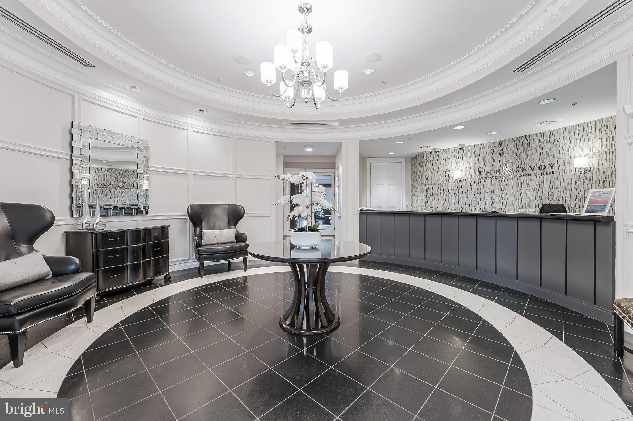 SAVOY AT RESTON TOWN CENTER - Residential