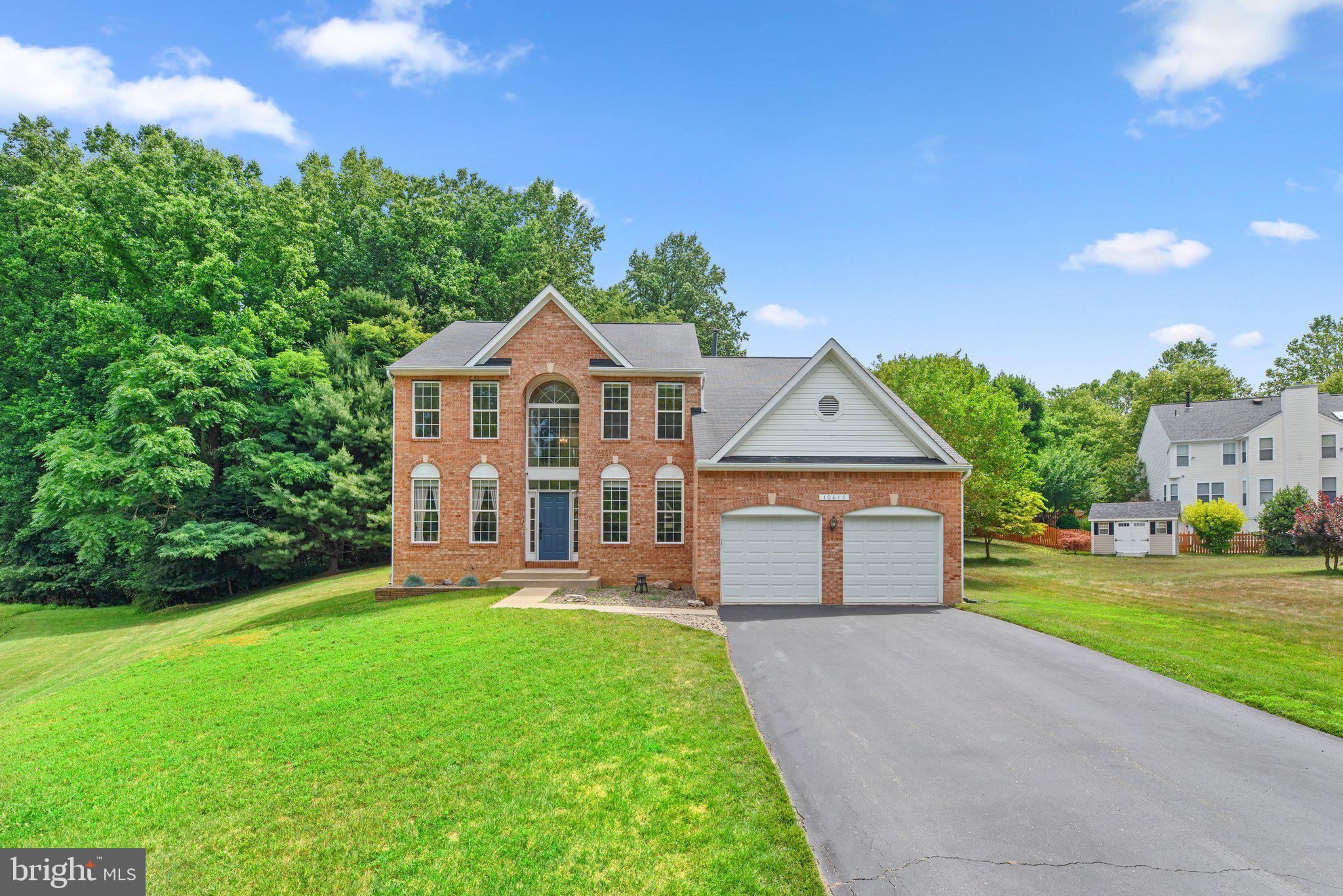 HAMMOND MANOR - Residential