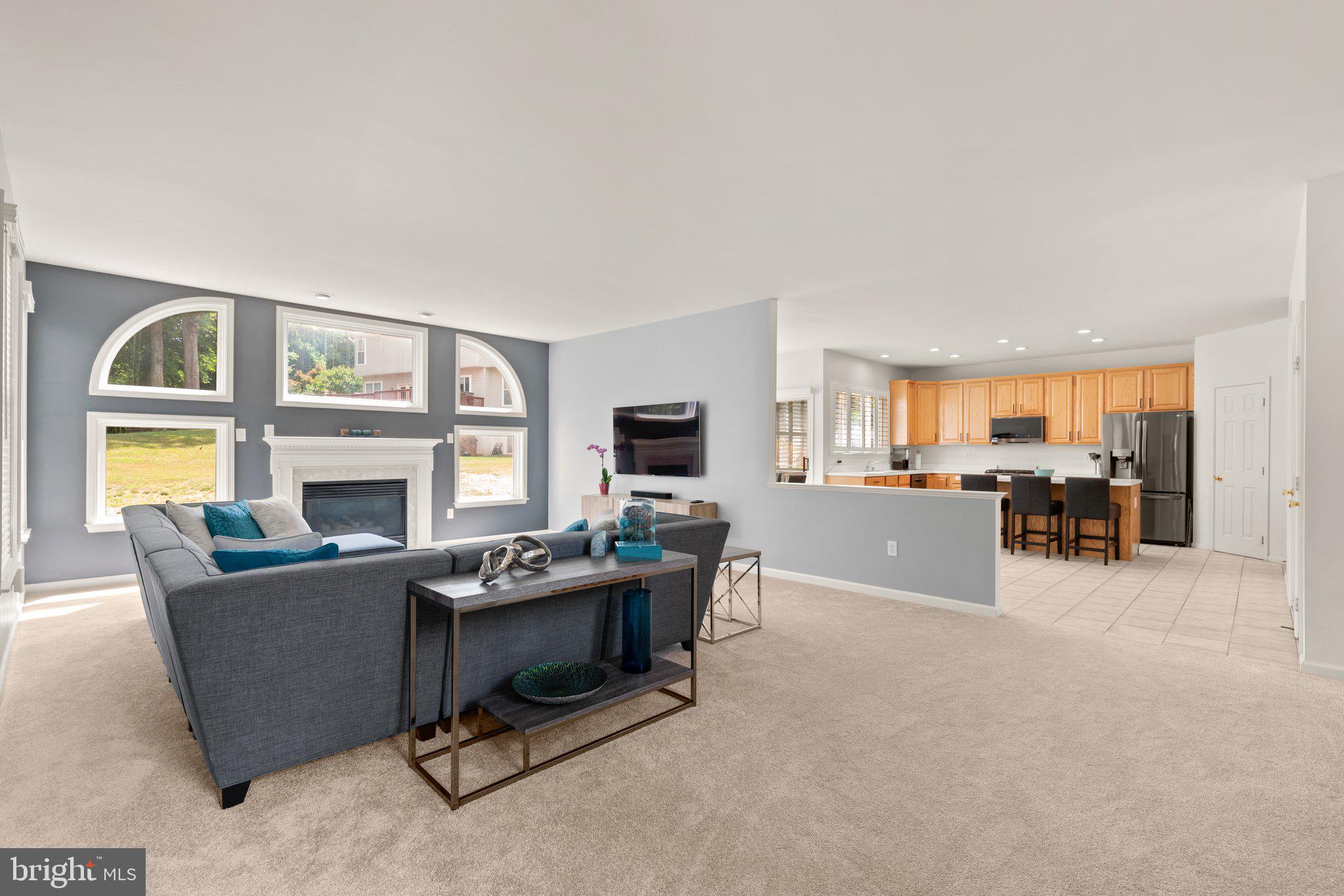 HAMMOND MANOR - Residential