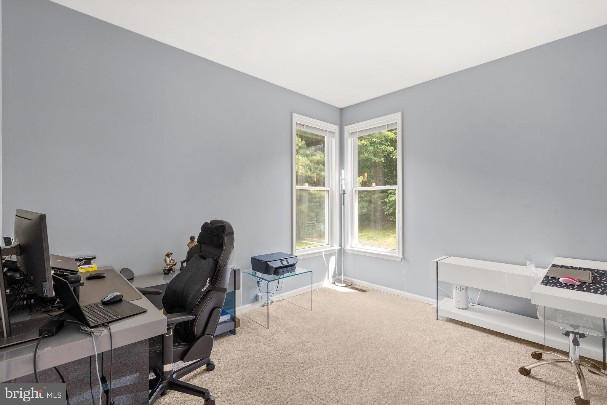 HAMMOND MANOR - Residential