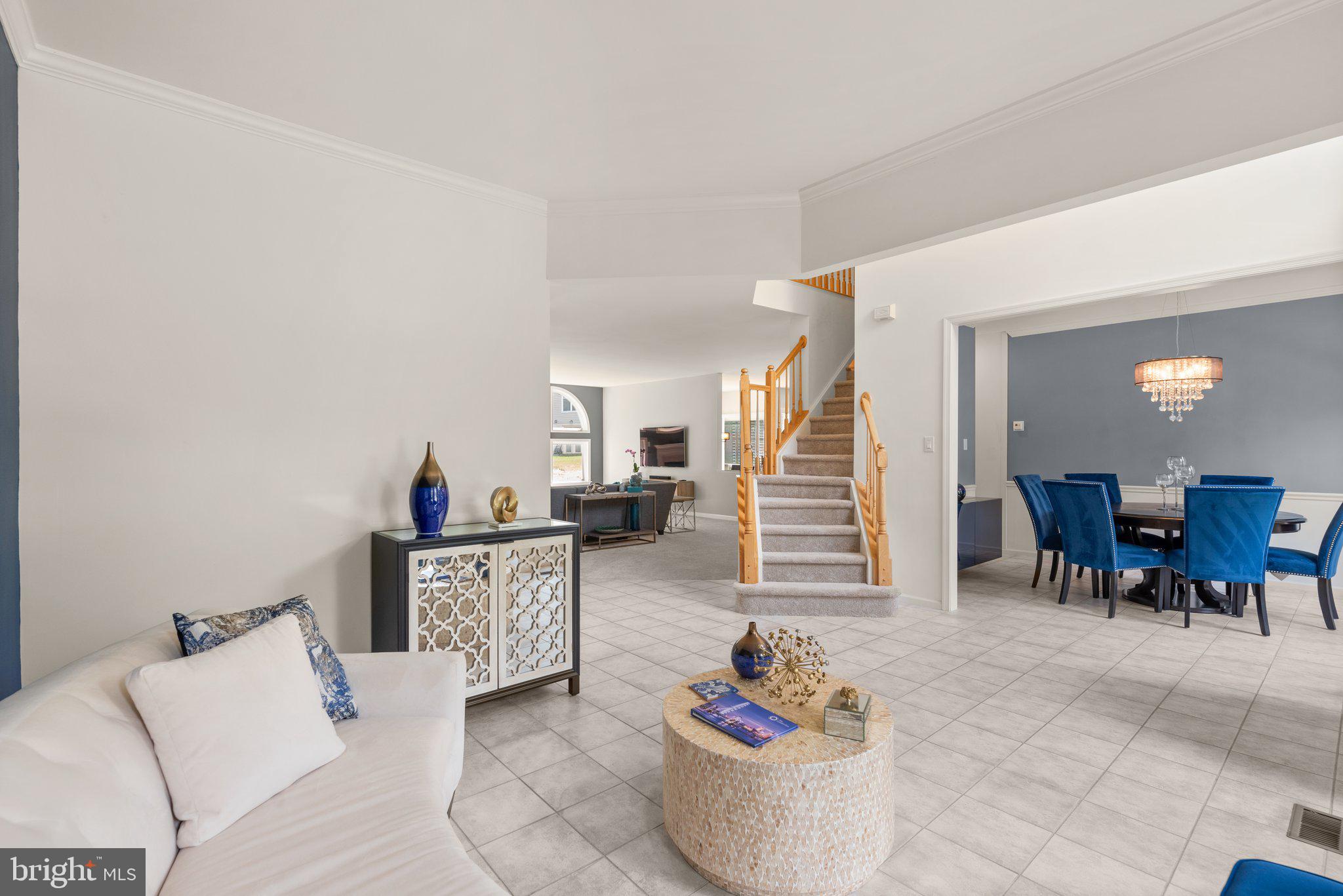 HAMMOND MANOR - Residential