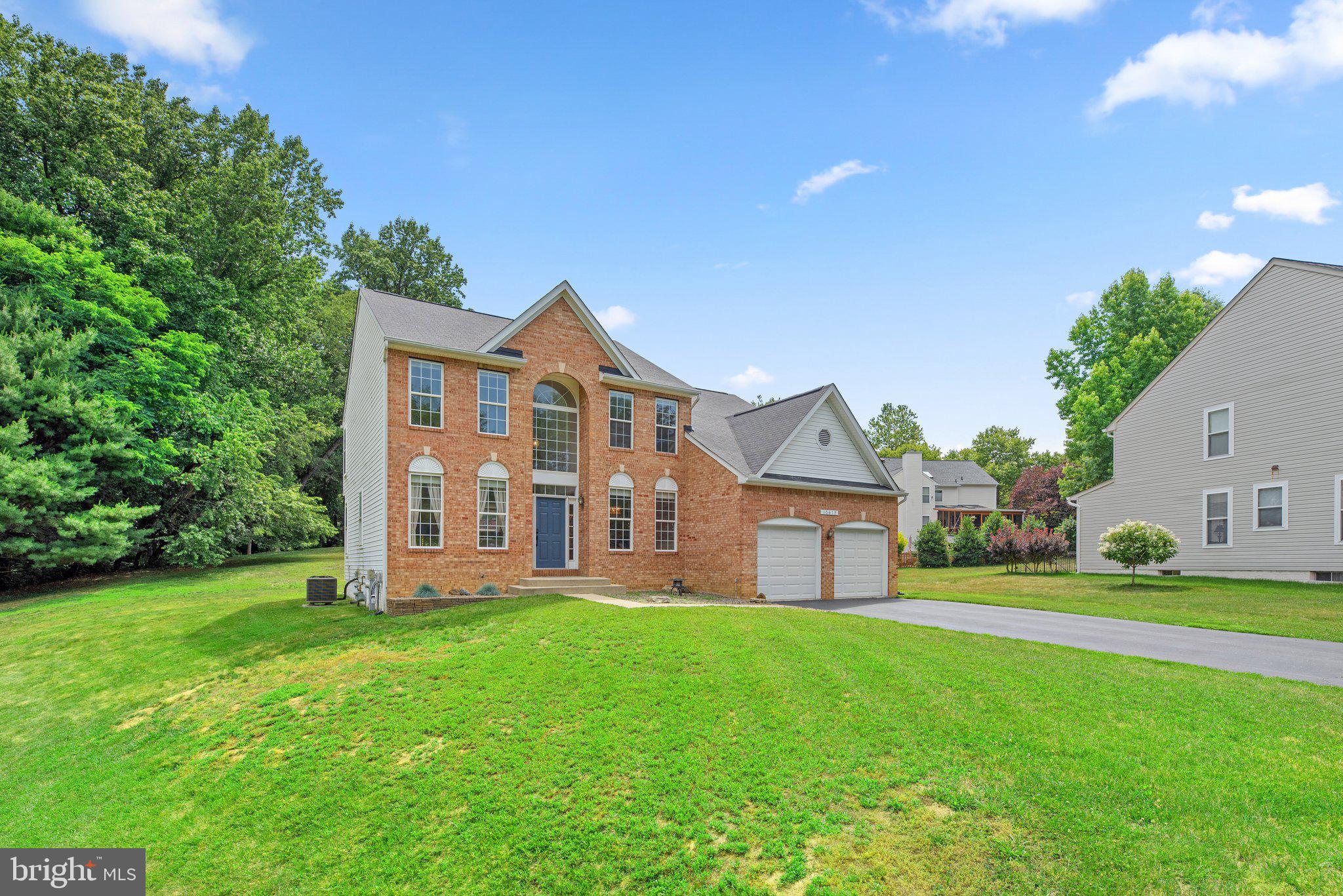 HAMMOND MANOR - Residential