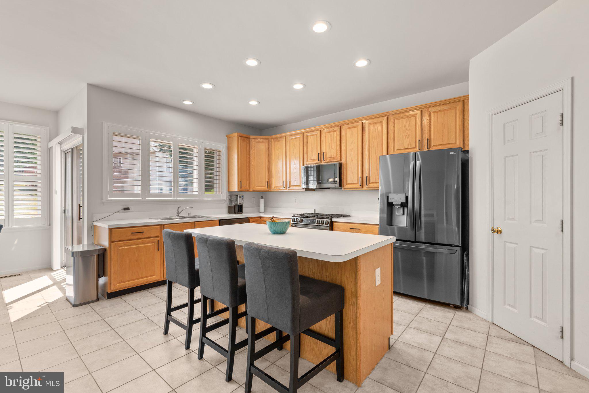 HAMMOND MANOR - Residential