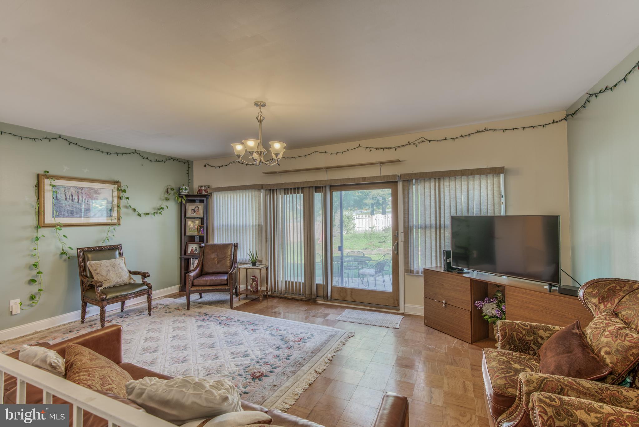 DONCASTER VILLAGE - Residential