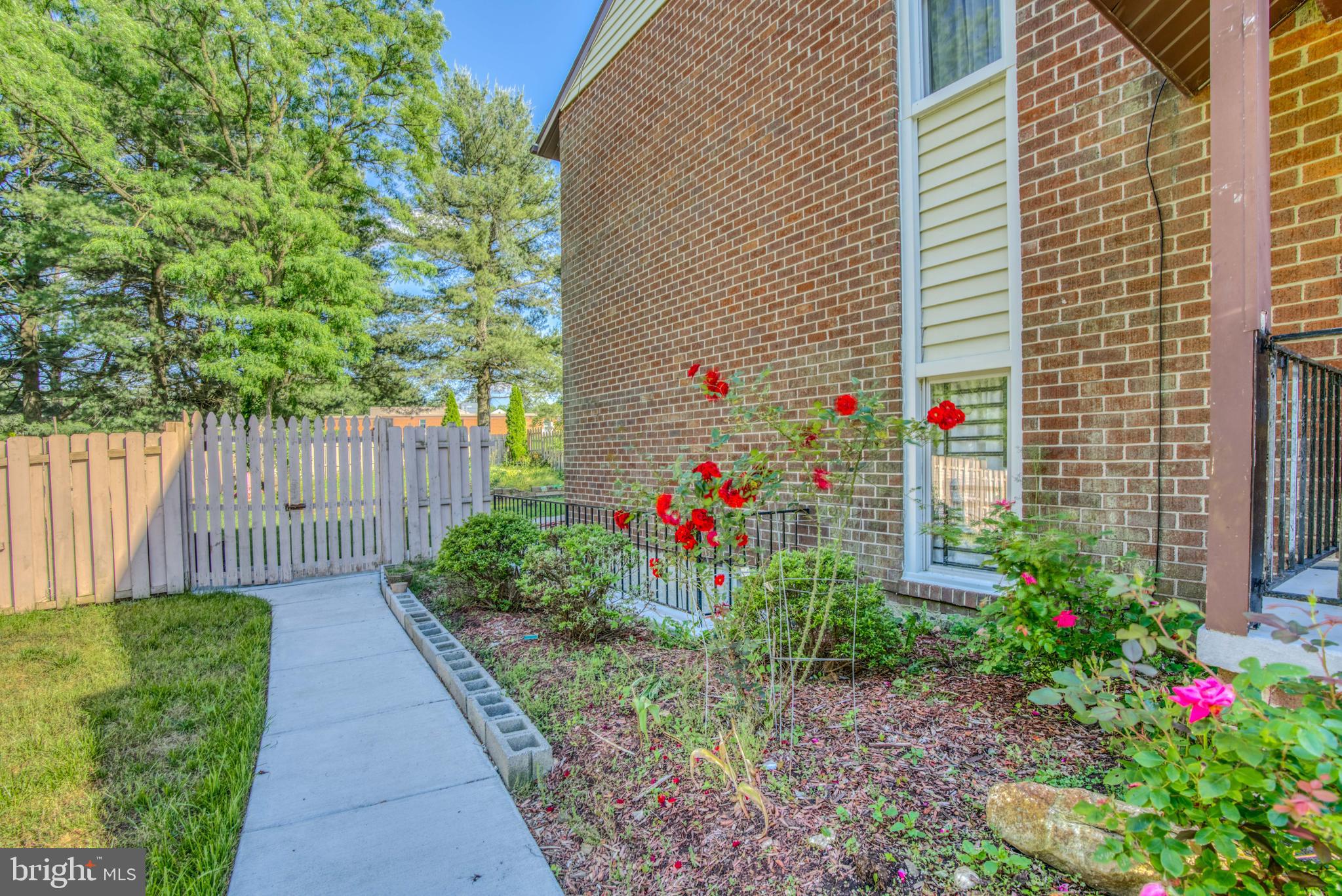 DONCASTER VILLAGE - Residential