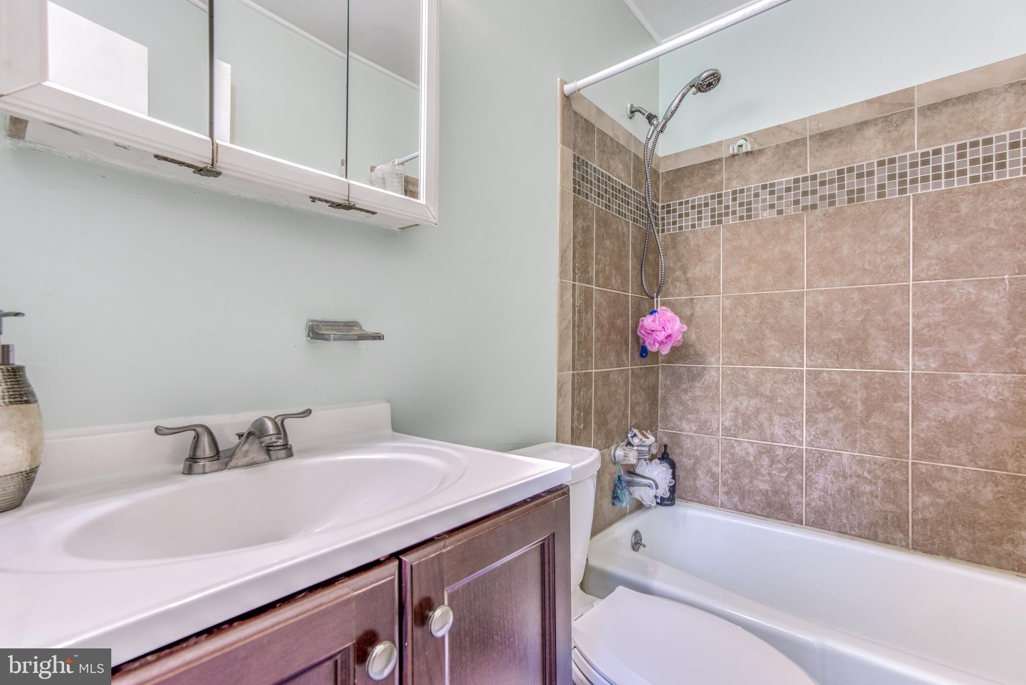 DONCASTER VILLAGE - Residential