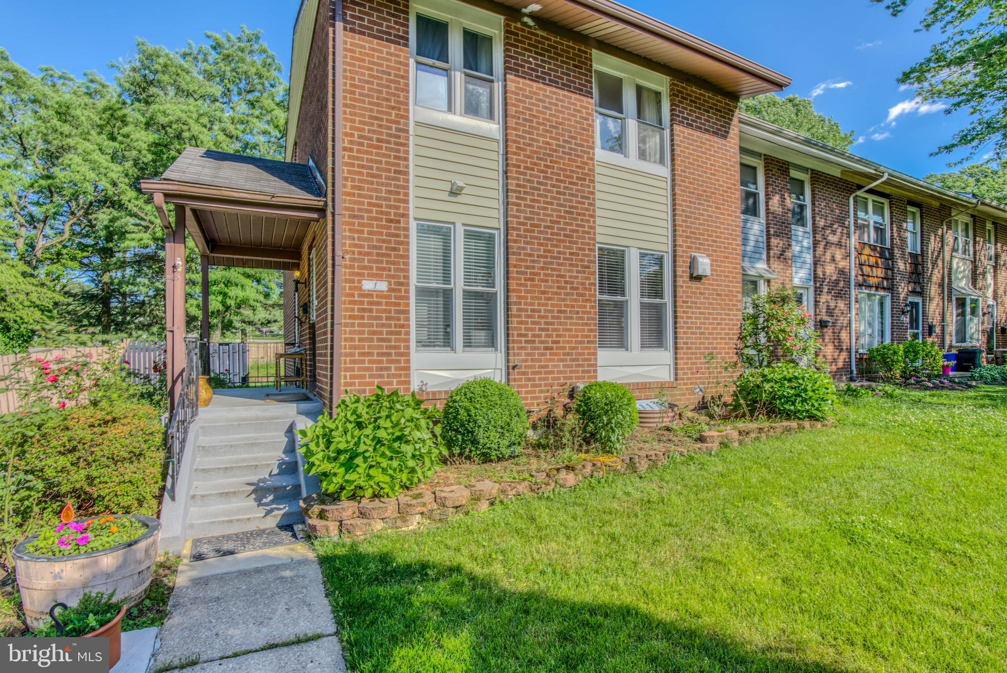 DONCASTER VILLAGE - Residential