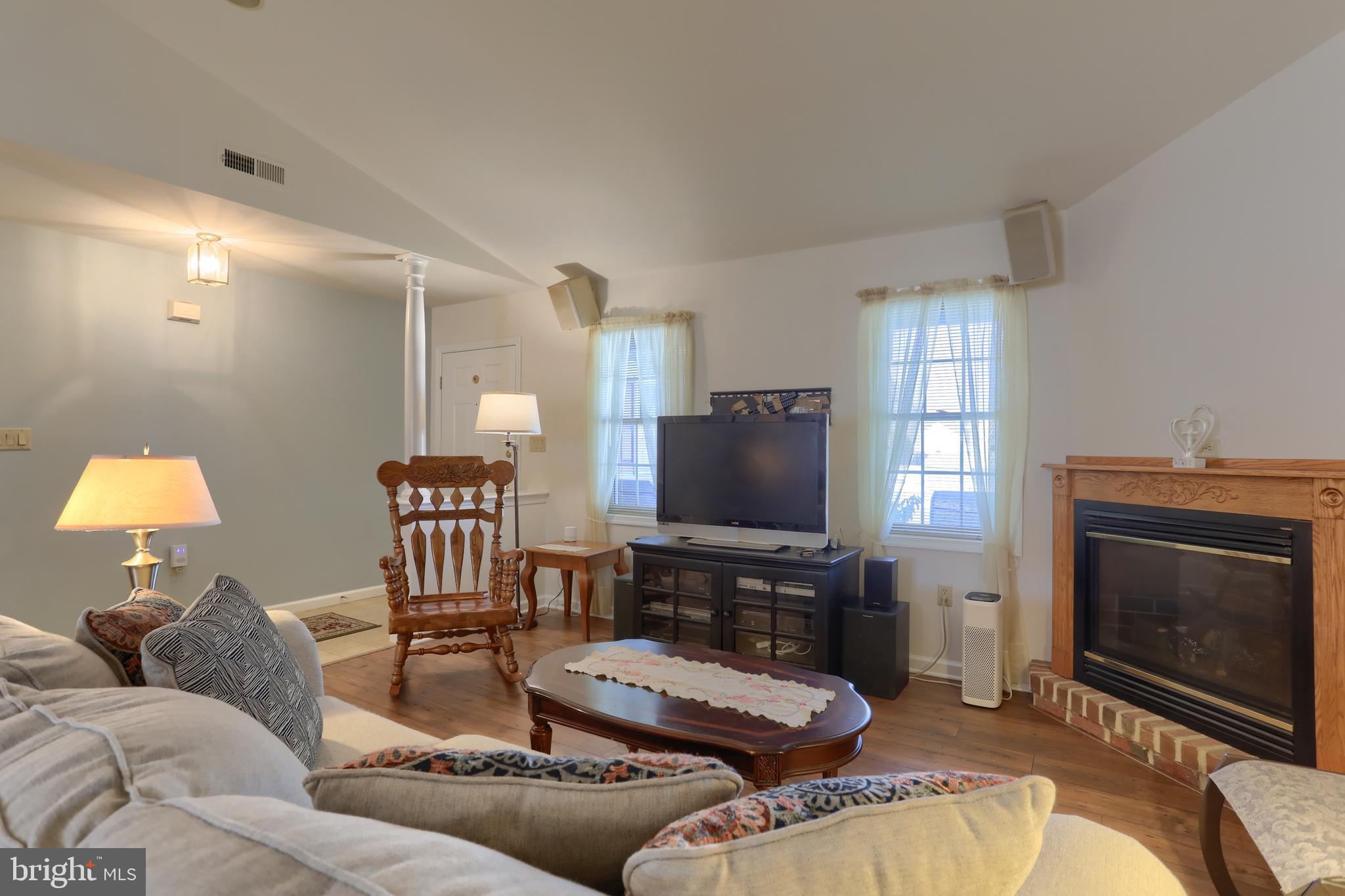 ARBOR GATE - Residential