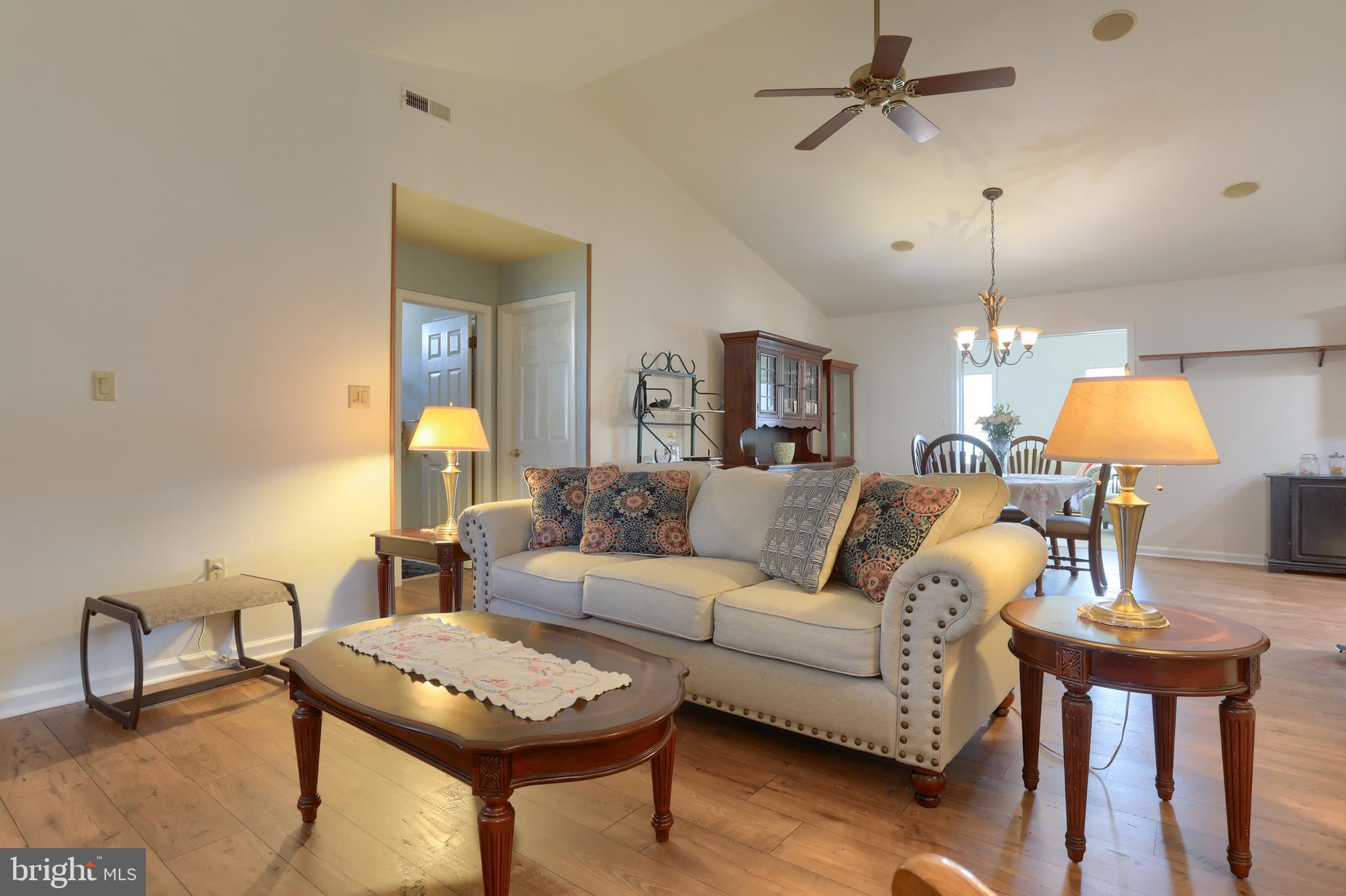 ARBOR GATE - Residential