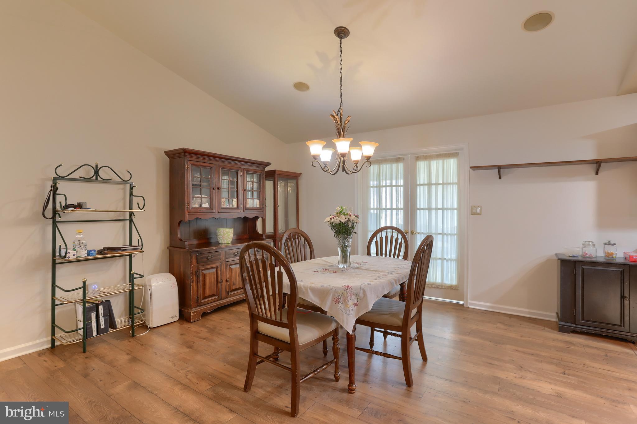 ARBOR GATE - Residential