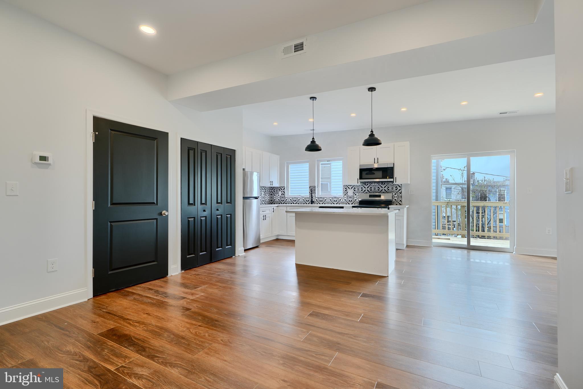 HAMPDEN HISTORIC DISTRICT - Residential Lease