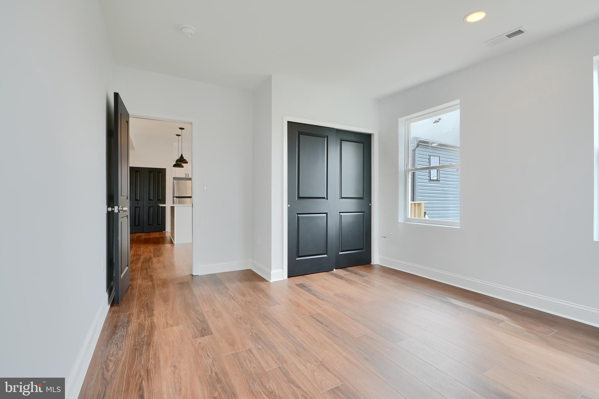 HAMPDEN HISTORIC DISTRICT - Residential Lease
