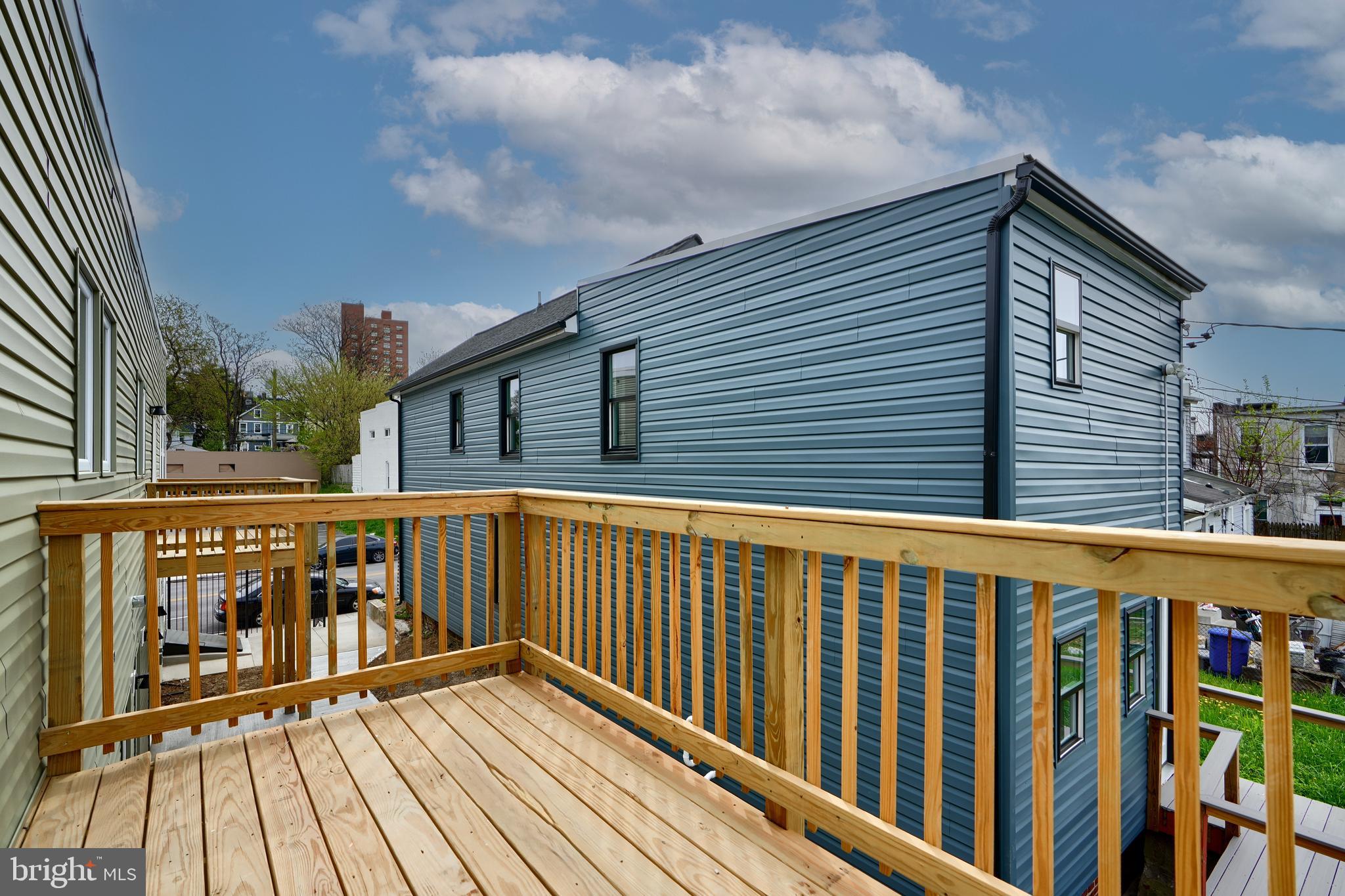 HAMPDEN HISTORIC DISTRICT - Residential Lease