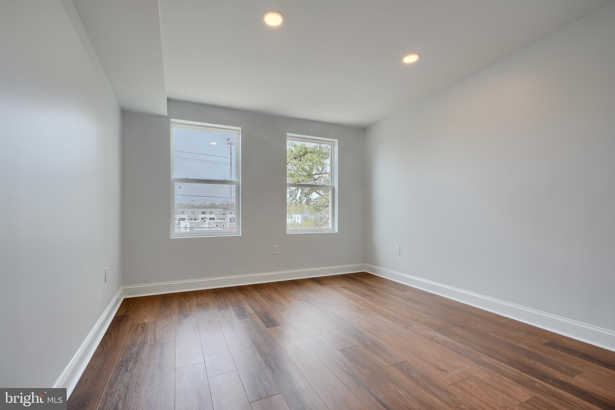HAMPDEN HISTORIC DISTRICT - Residential Lease