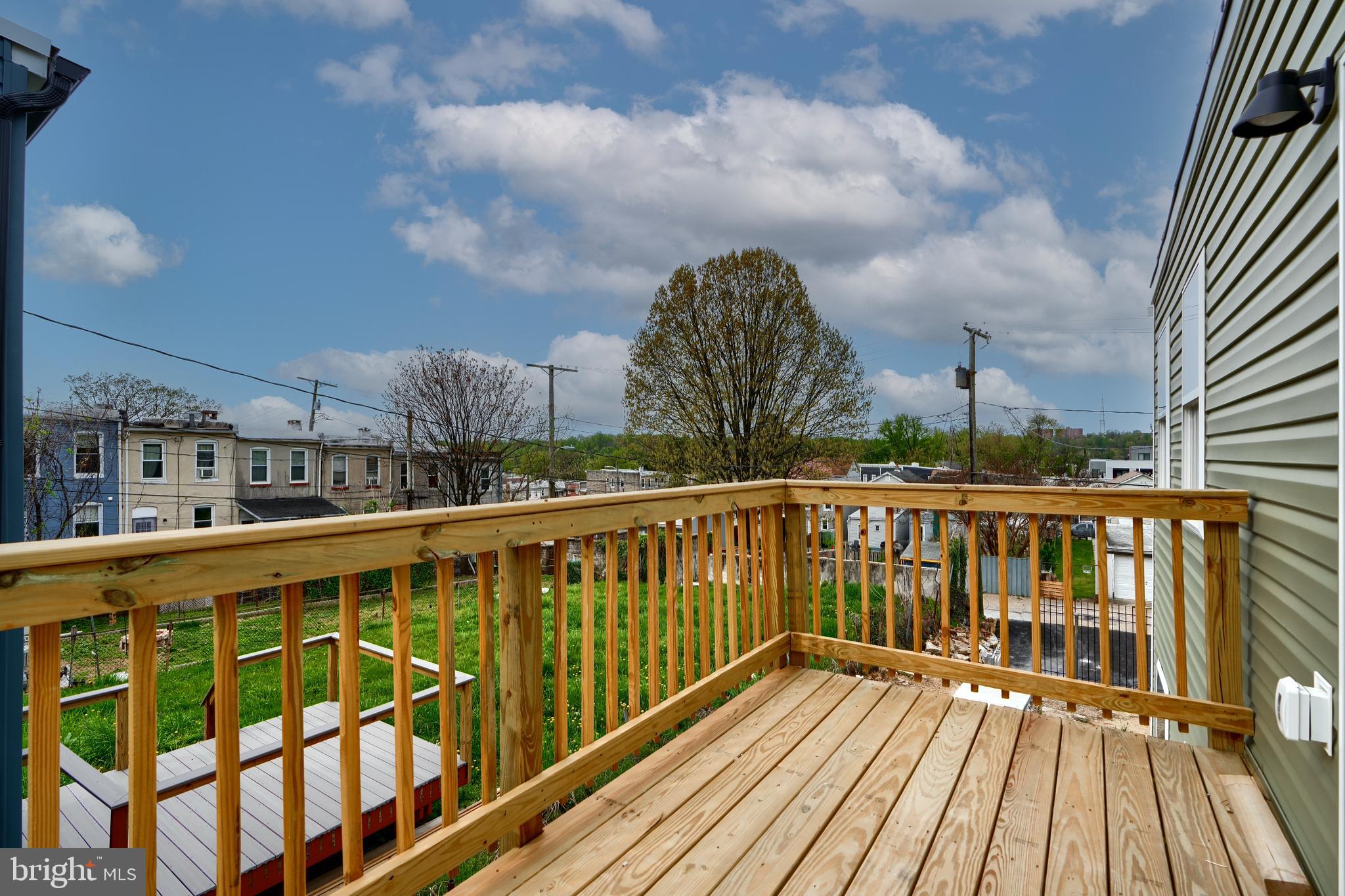 HAMPDEN HISTORIC DISTRICT - Residential Lease