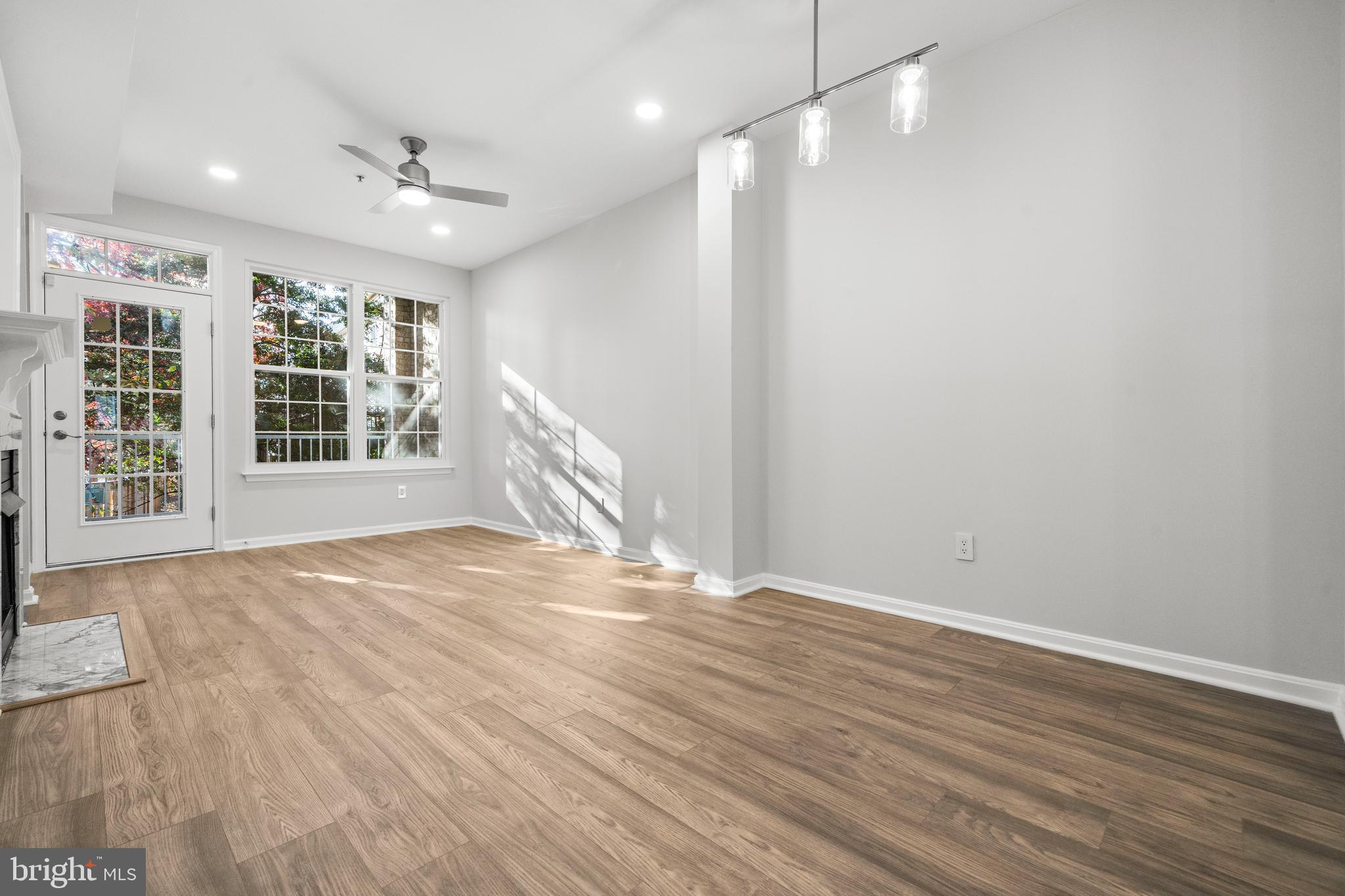 WESTBRIAR CONDOMINIUMS - Residential