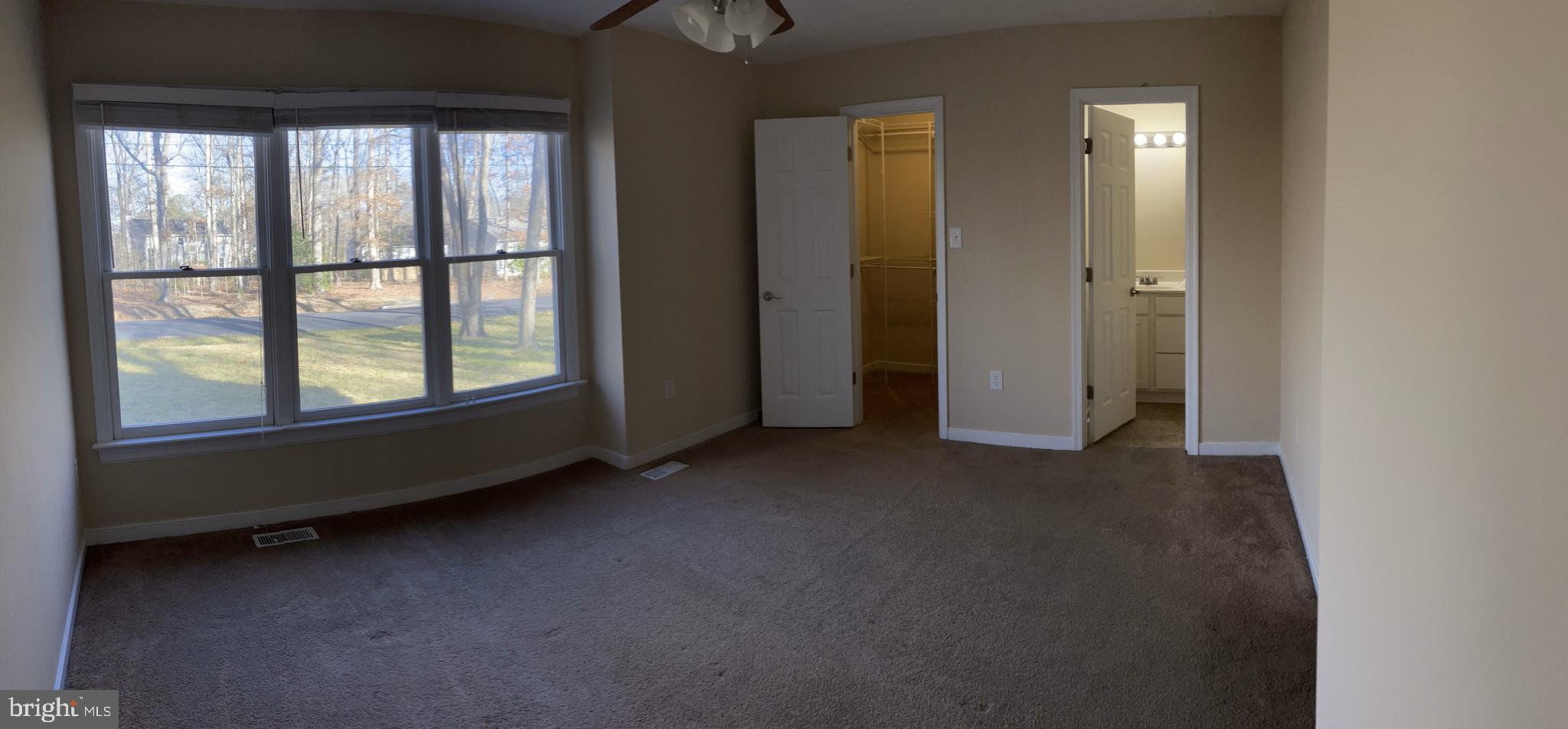 LAKE LAND OR - Residential Lease