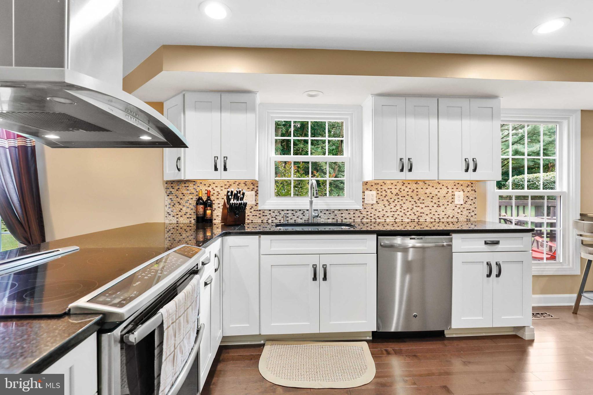 KINGS CONTRIVANCE - Residential