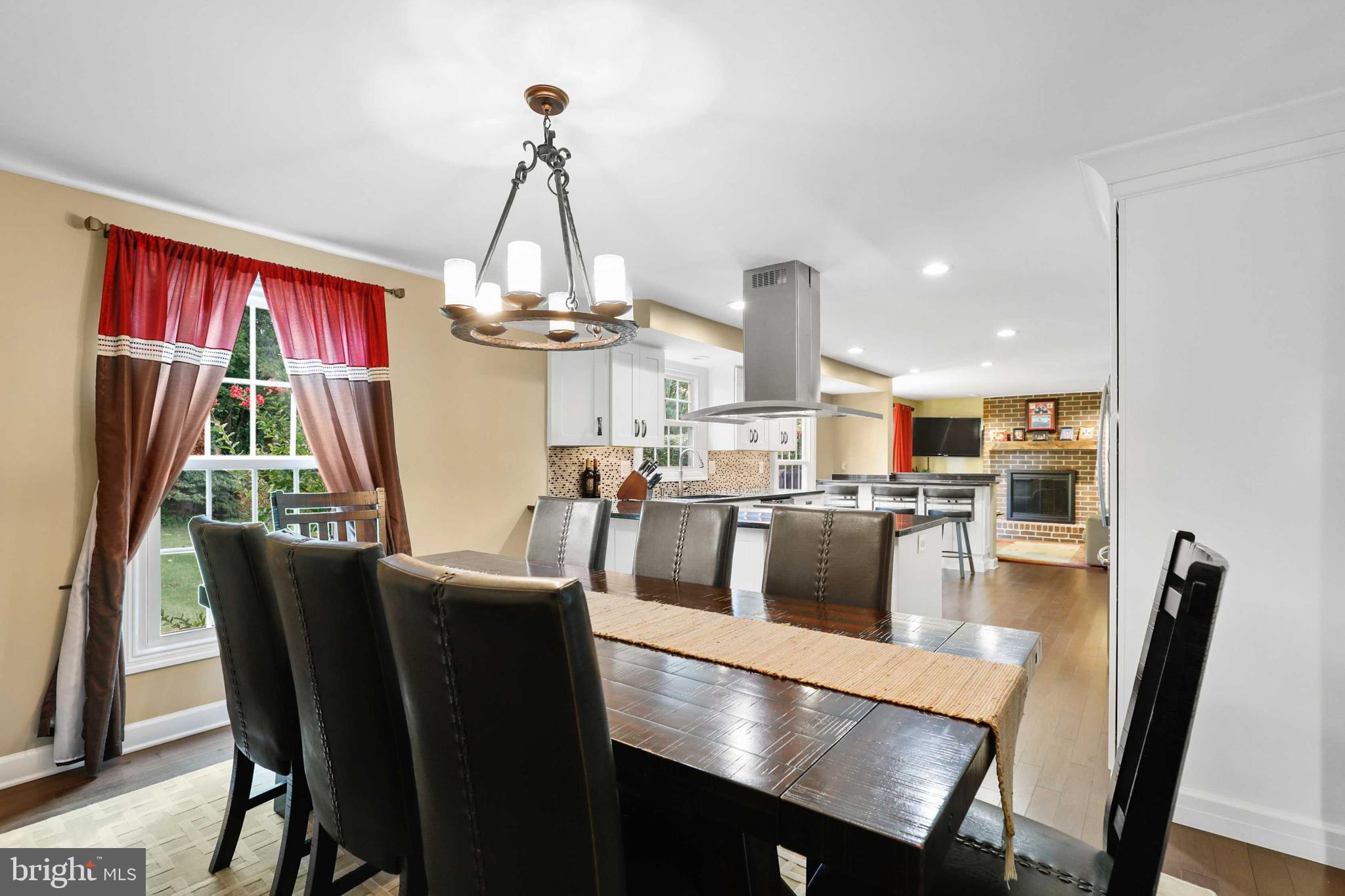 KINGS CONTRIVANCE - Residential