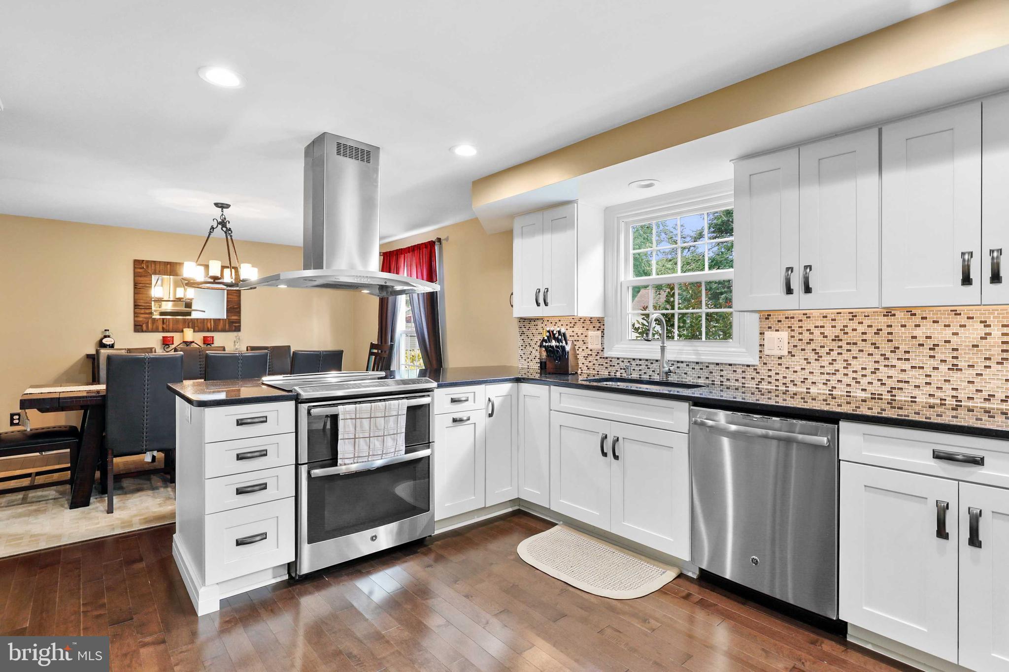 KINGS CONTRIVANCE - Residential