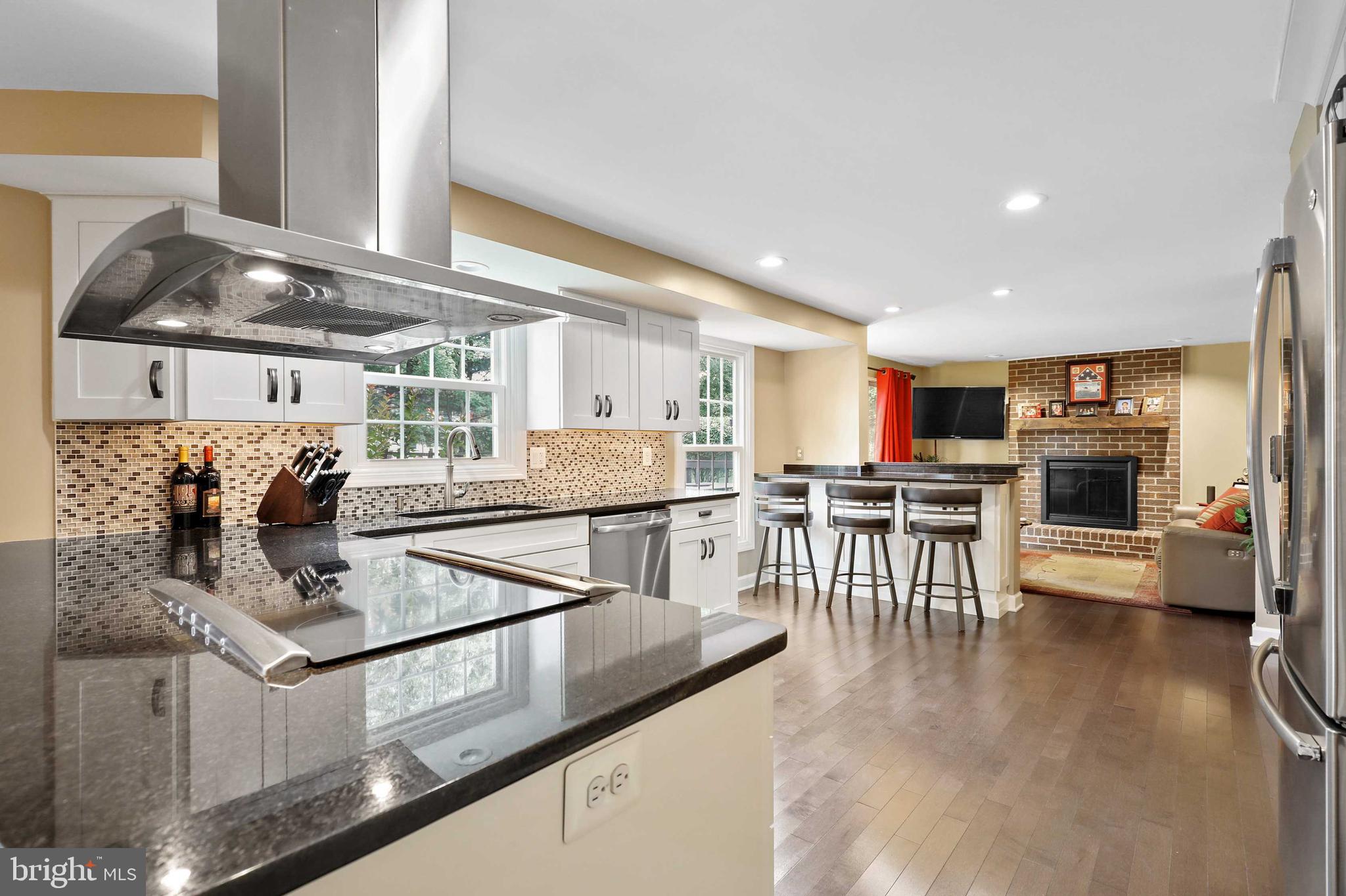 KINGS CONTRIVANCE - Residential