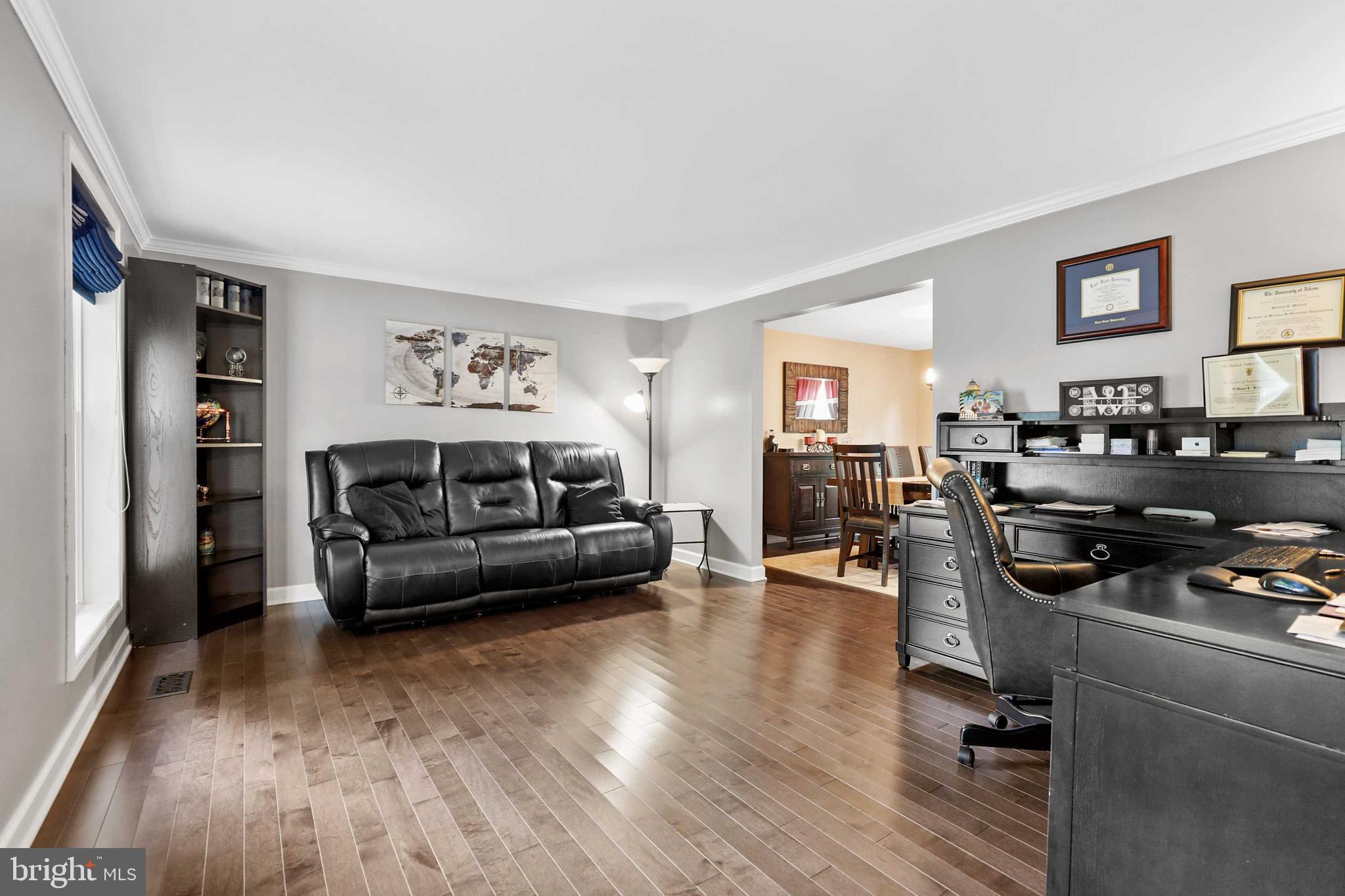 KINGS CONTRIVANCE - Residential