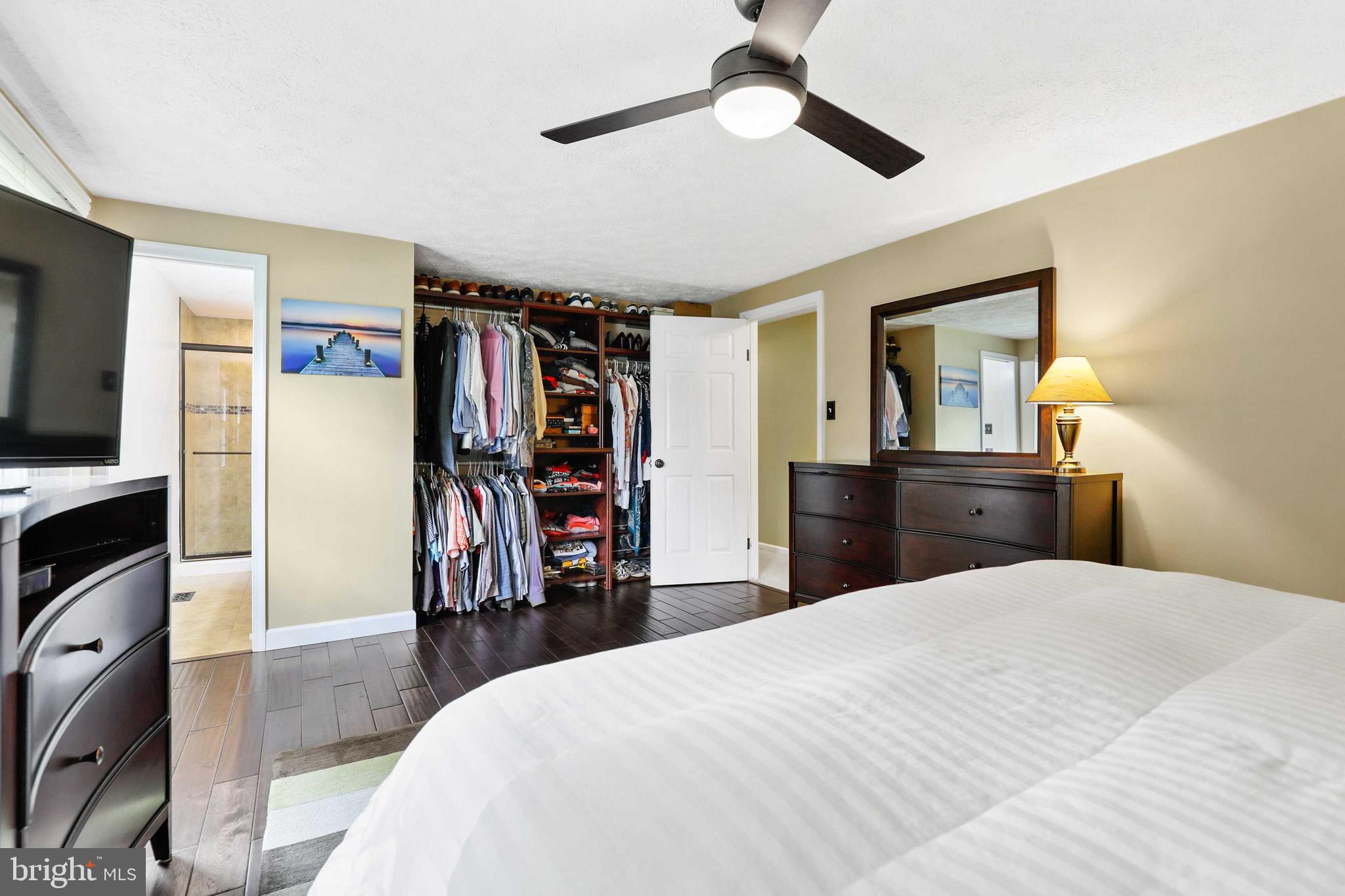 KINGS CONTRIVANCE - Residential