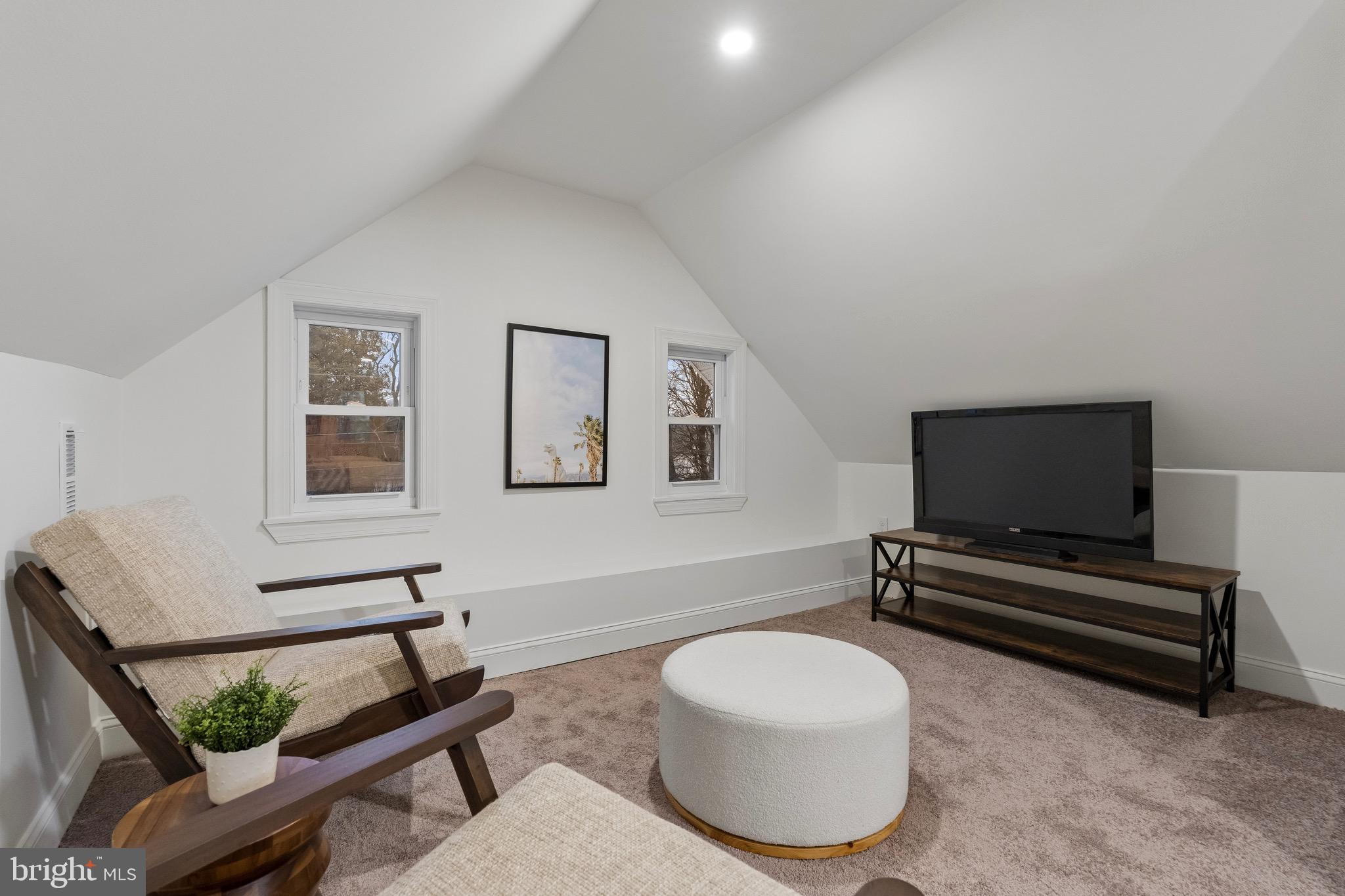 BROOKLINE - Residential