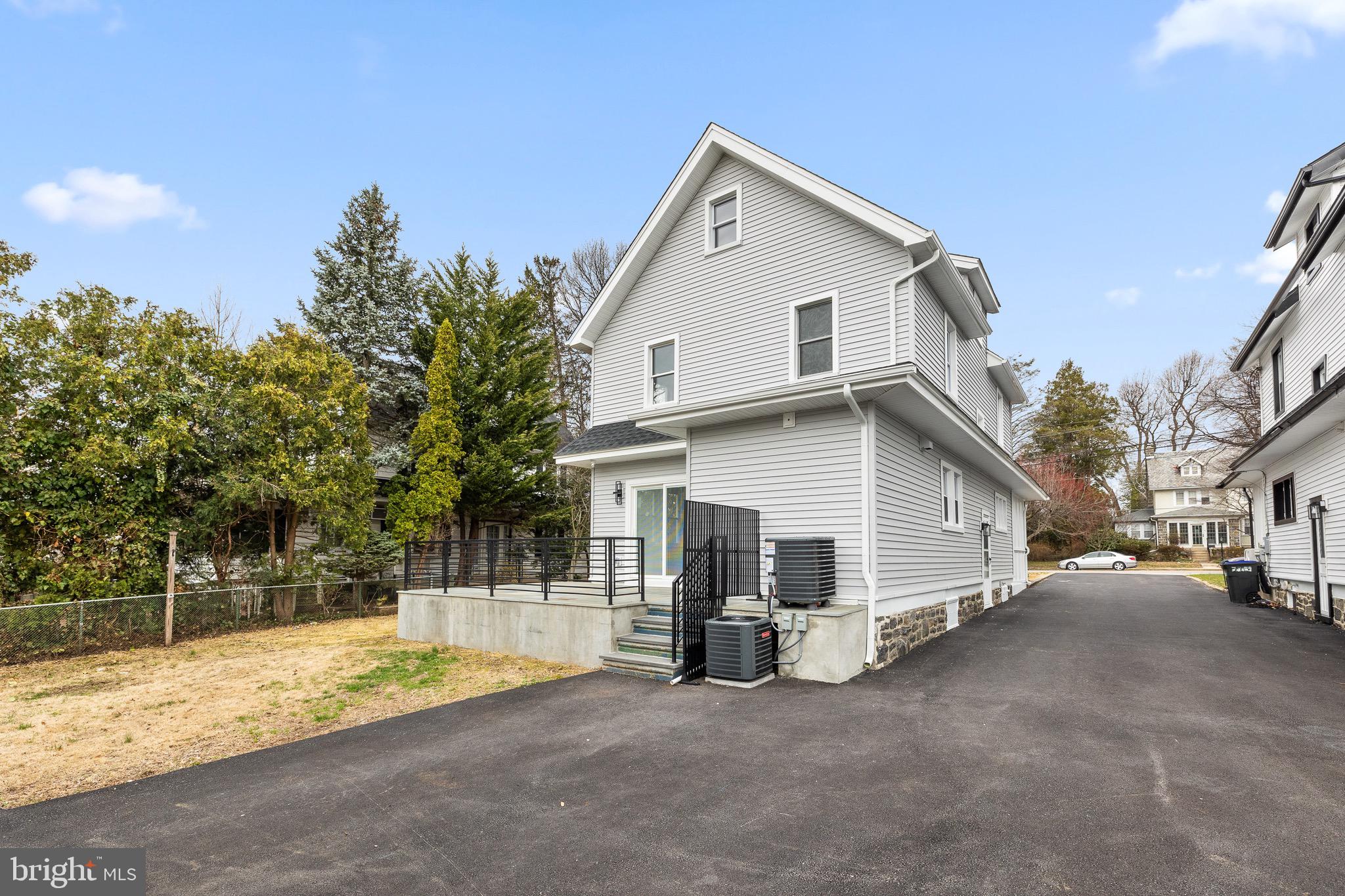 BROOKLINE - Residential