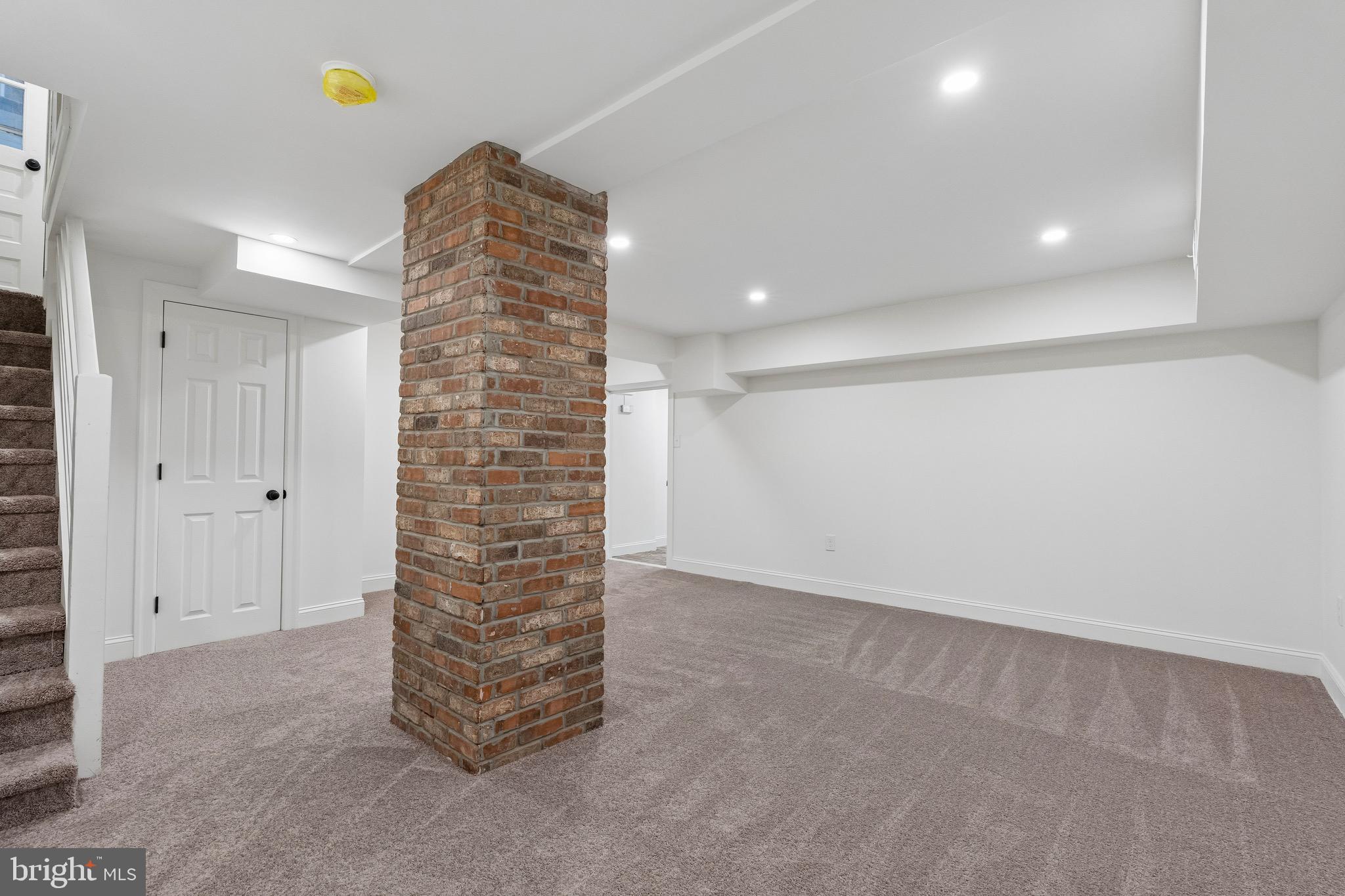 BROOKLINE - Residential