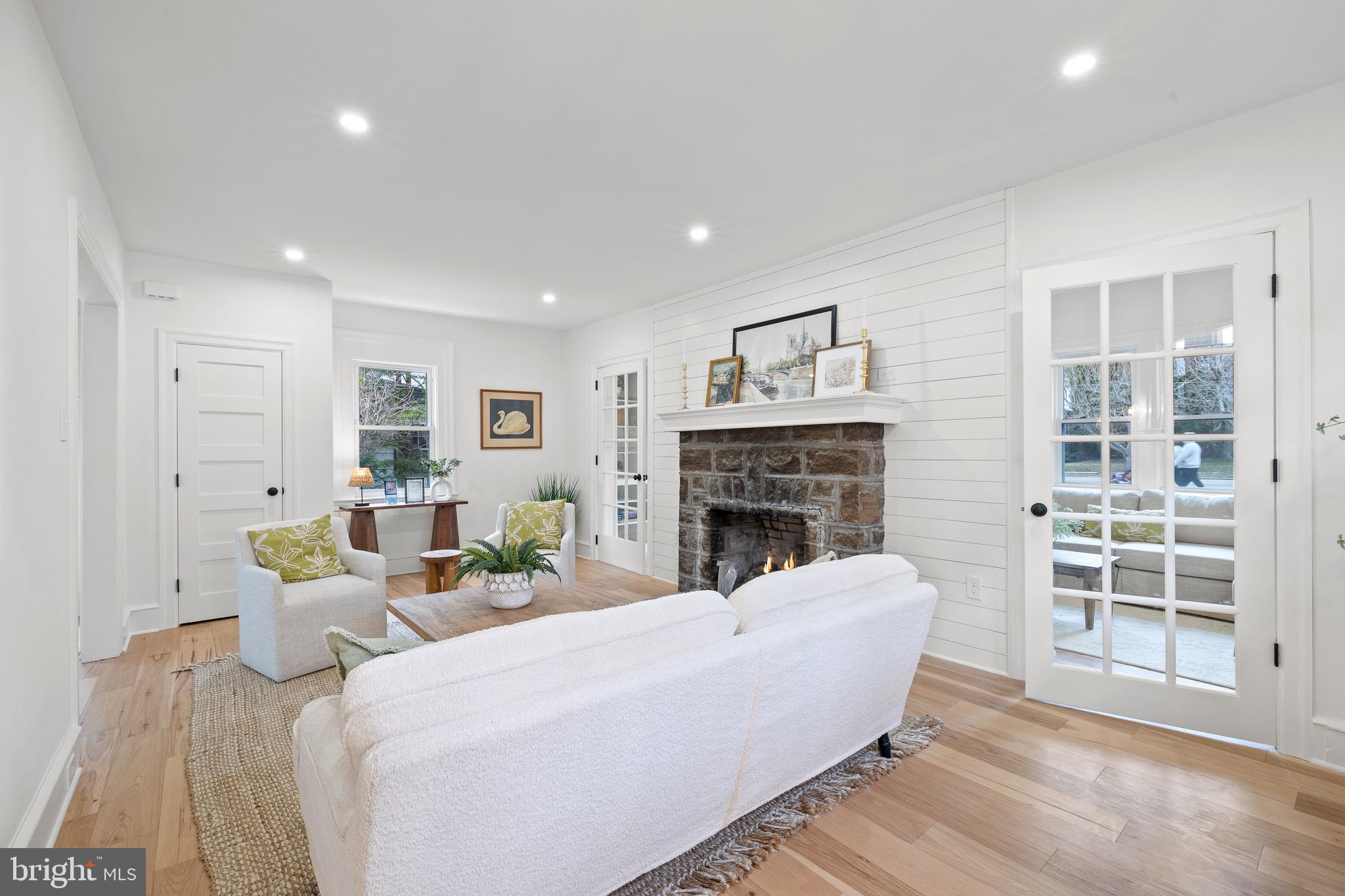 BROOKLINE - Residential