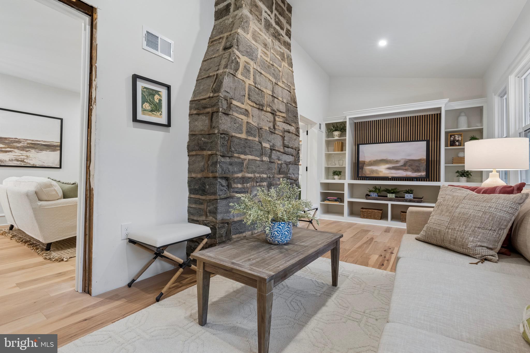 BROOKLINE - Residential