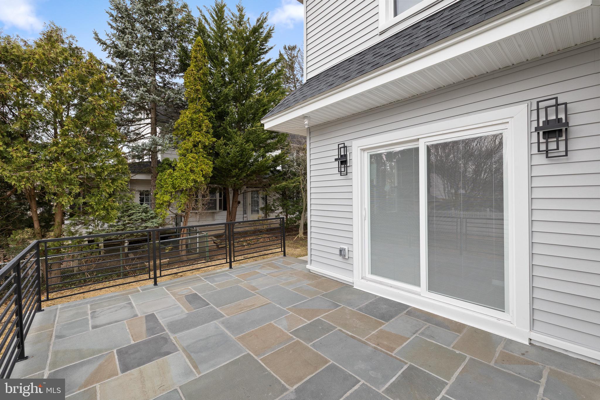 BROOKLINE - Residential