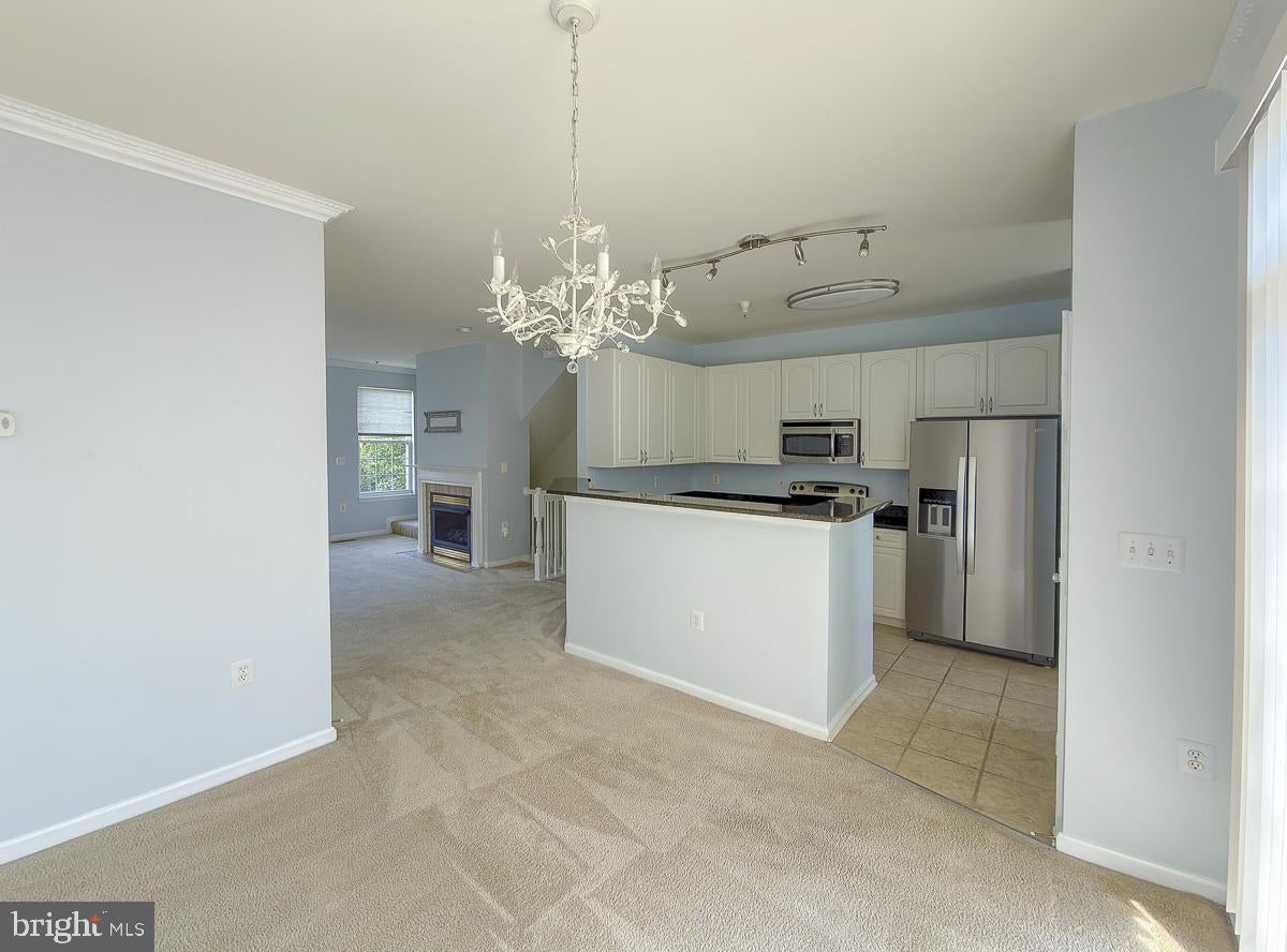 560 RHAPSODY COURT