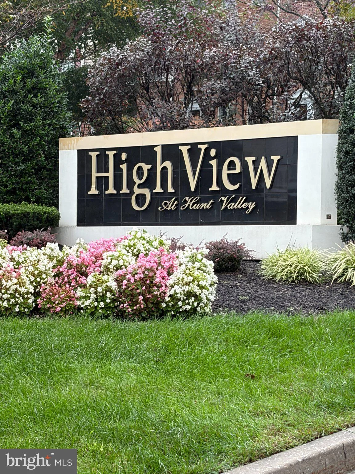 560 Rhapsody Court