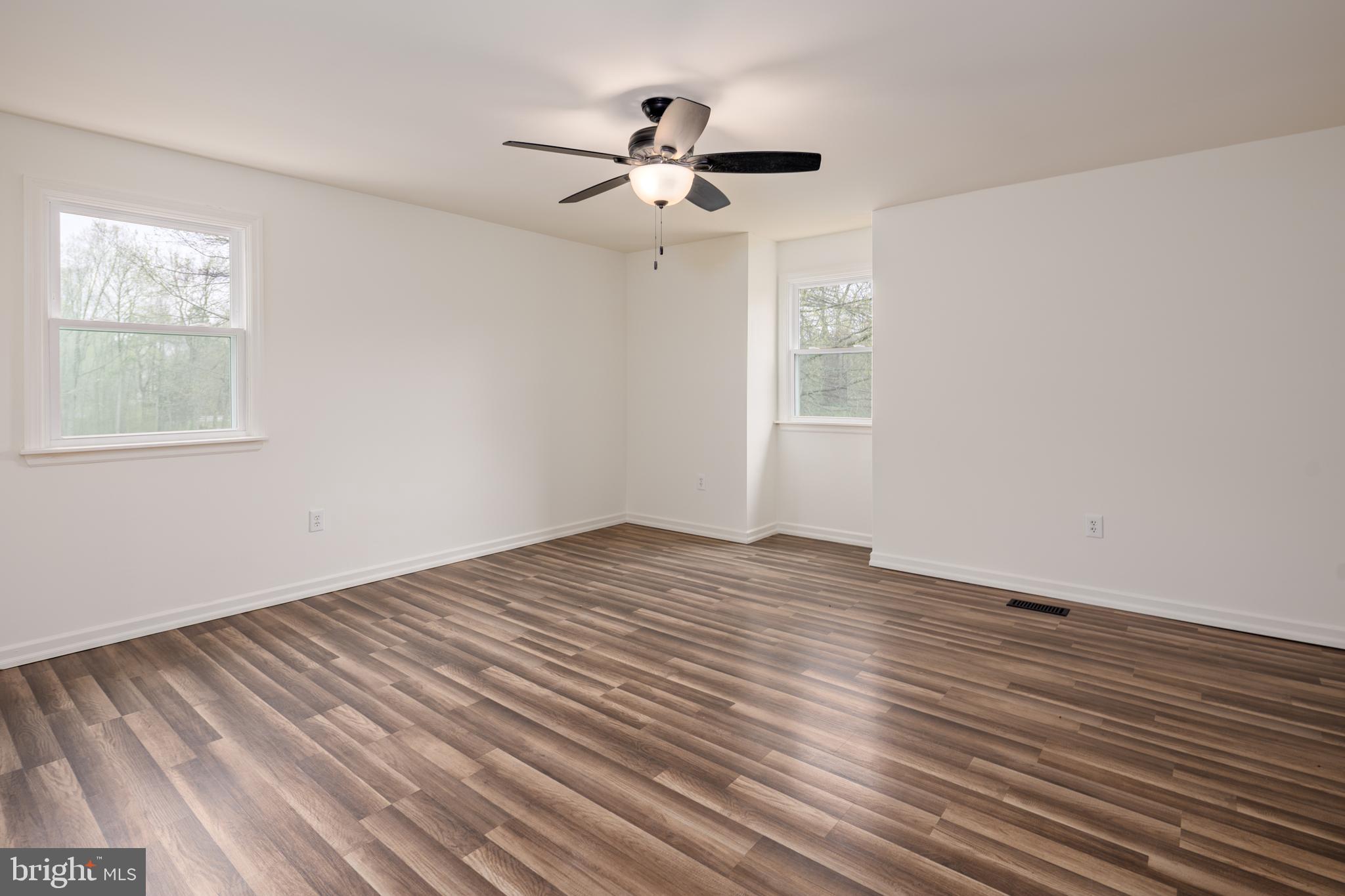 CHURCH HILL - Residential