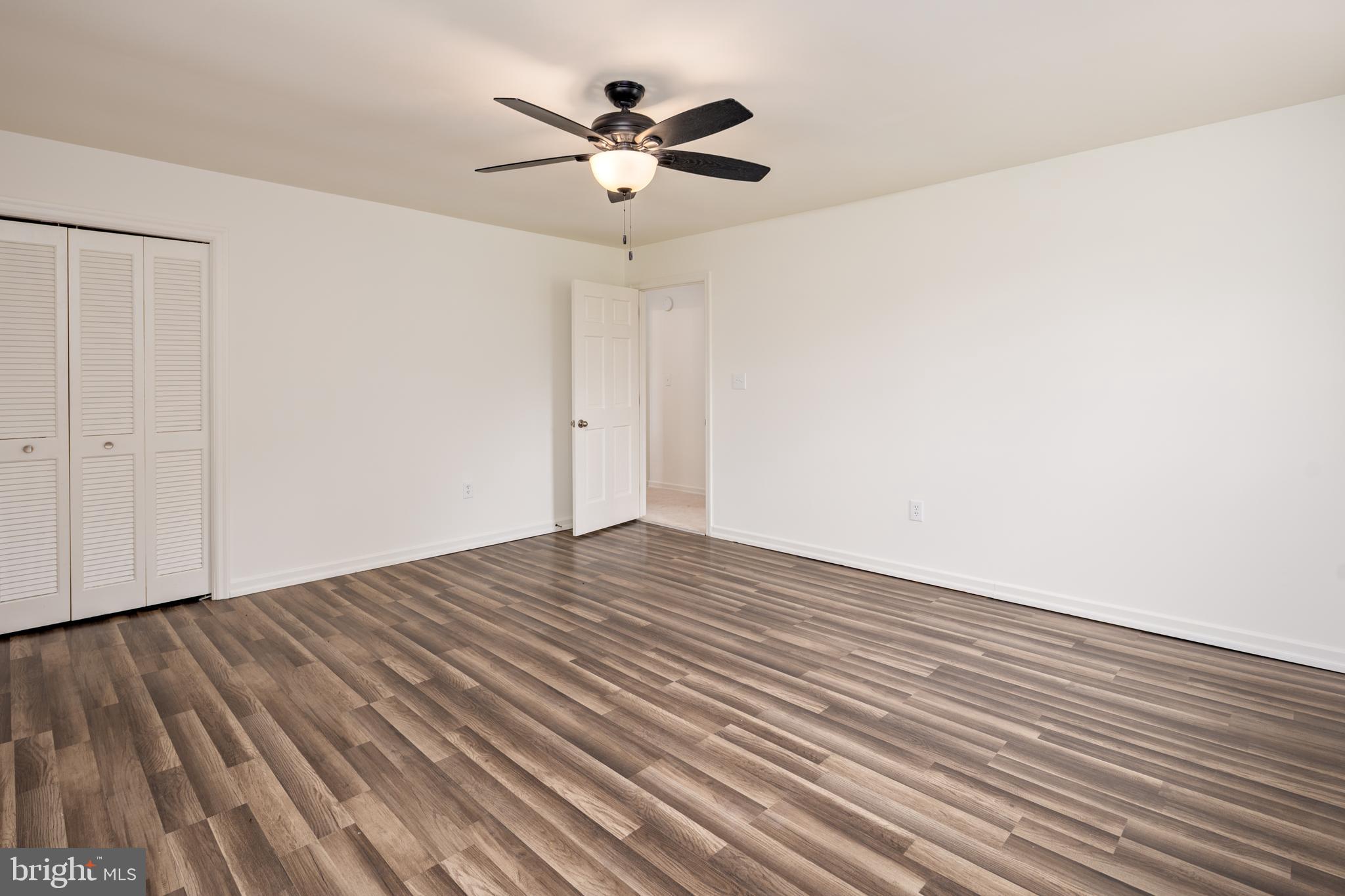 CHURCH HILL - Residential