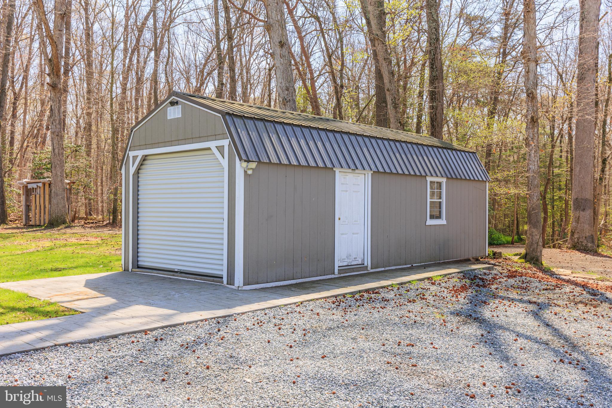 CHURCH HILL - Residential