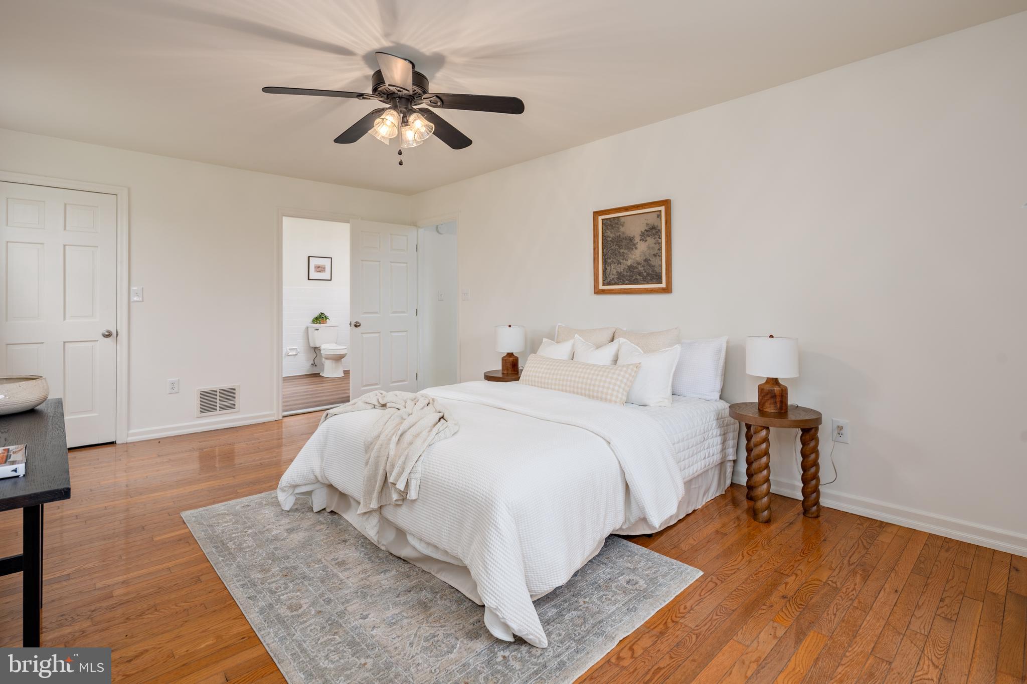 CHURCH HILL - Residential