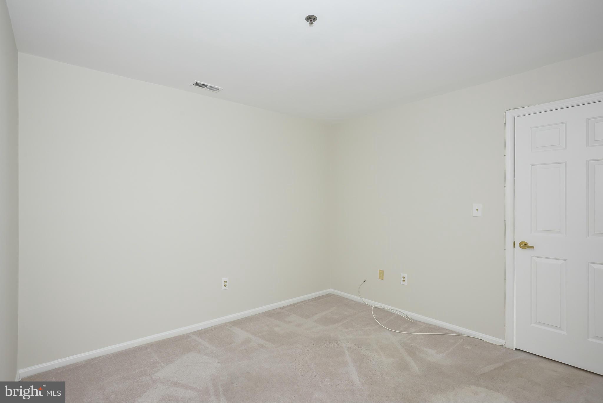 BROAD CREEK CONDO - Residential