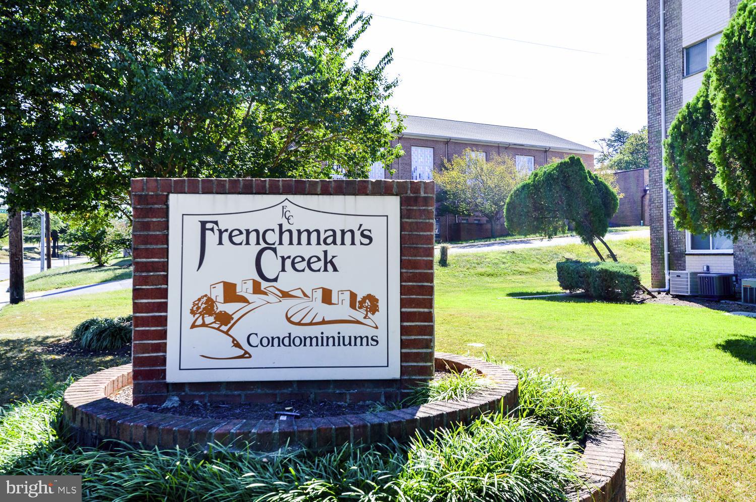 FRENCHMANS CREEK - Residential